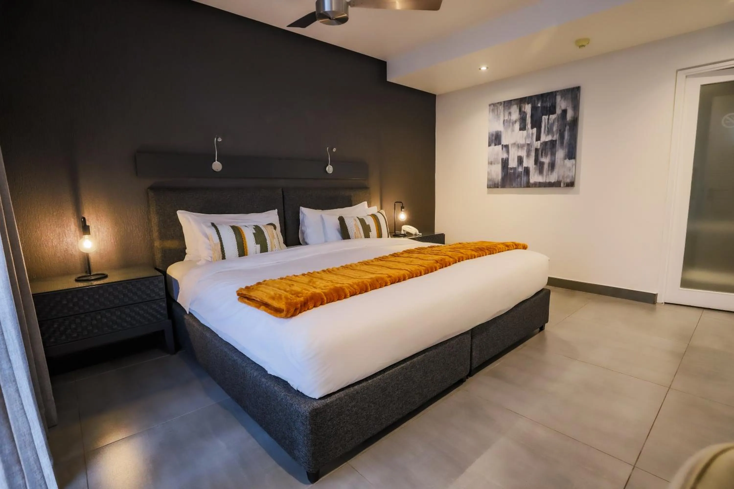 Bedroom, Bed in Atlantic Affair Boutique Hotel