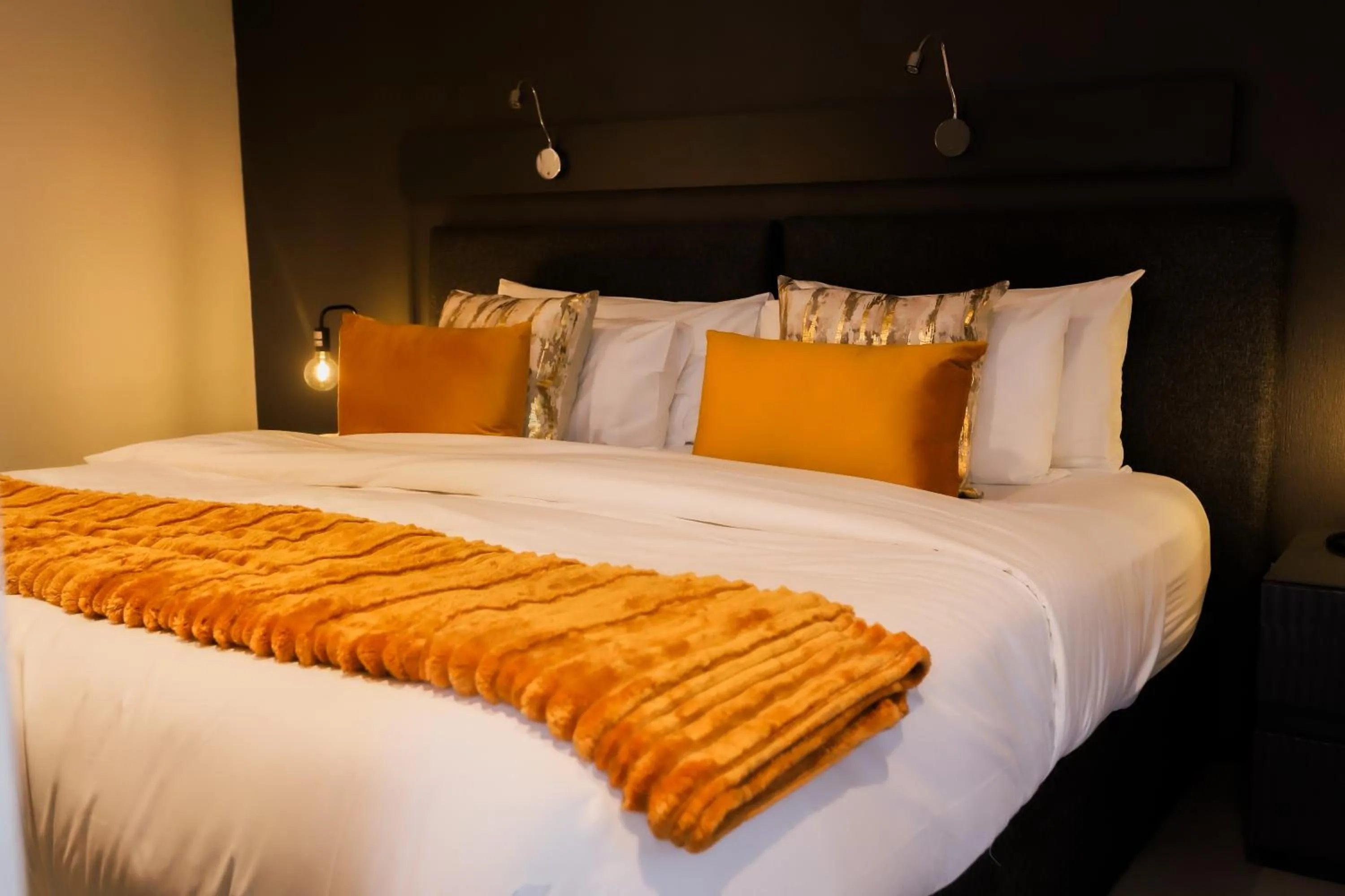 Bedroom, Bed in Atlantic Affair Boutique Hotel