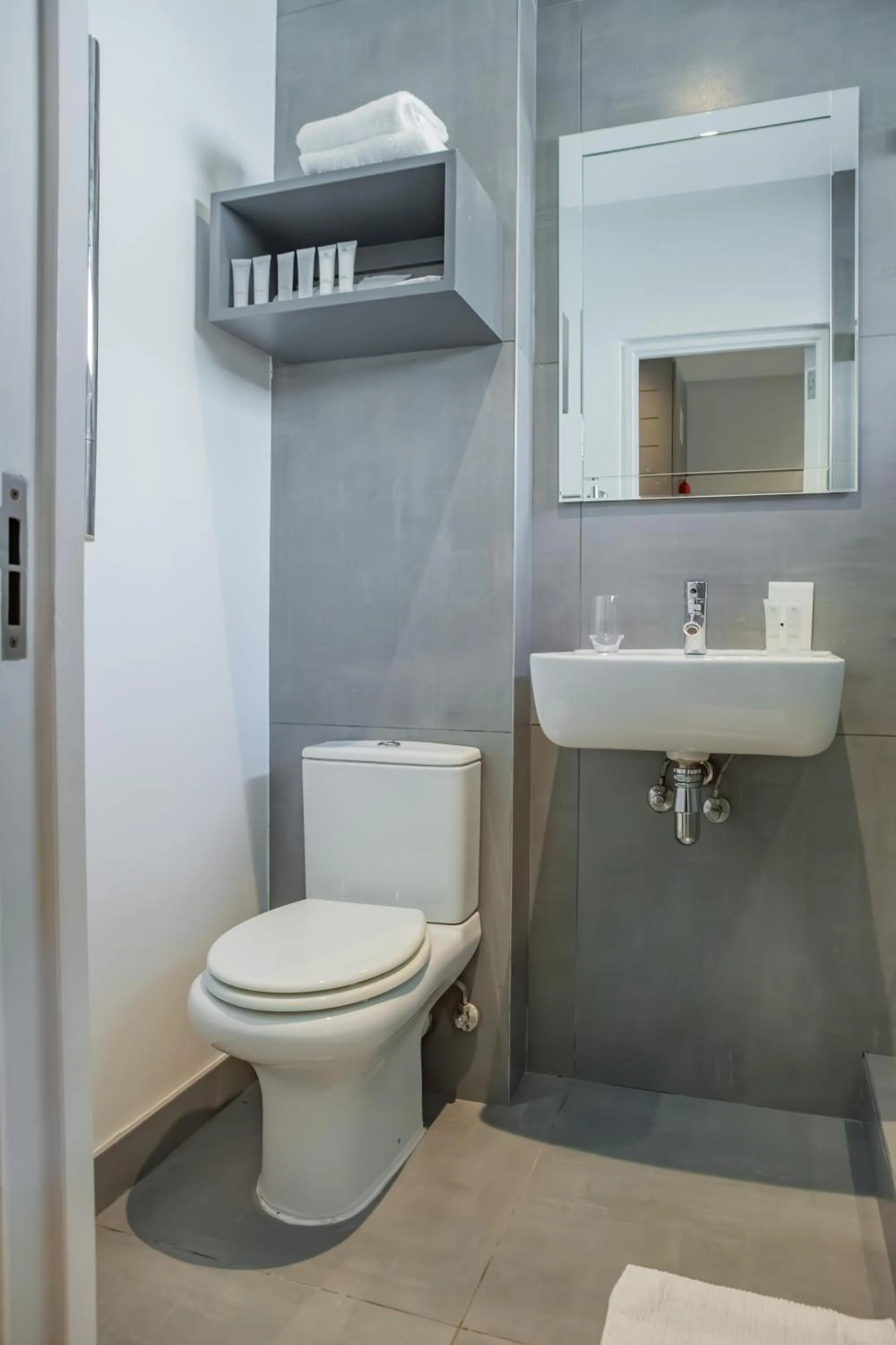 Shower in Atlantic Affair Boutique Hotel