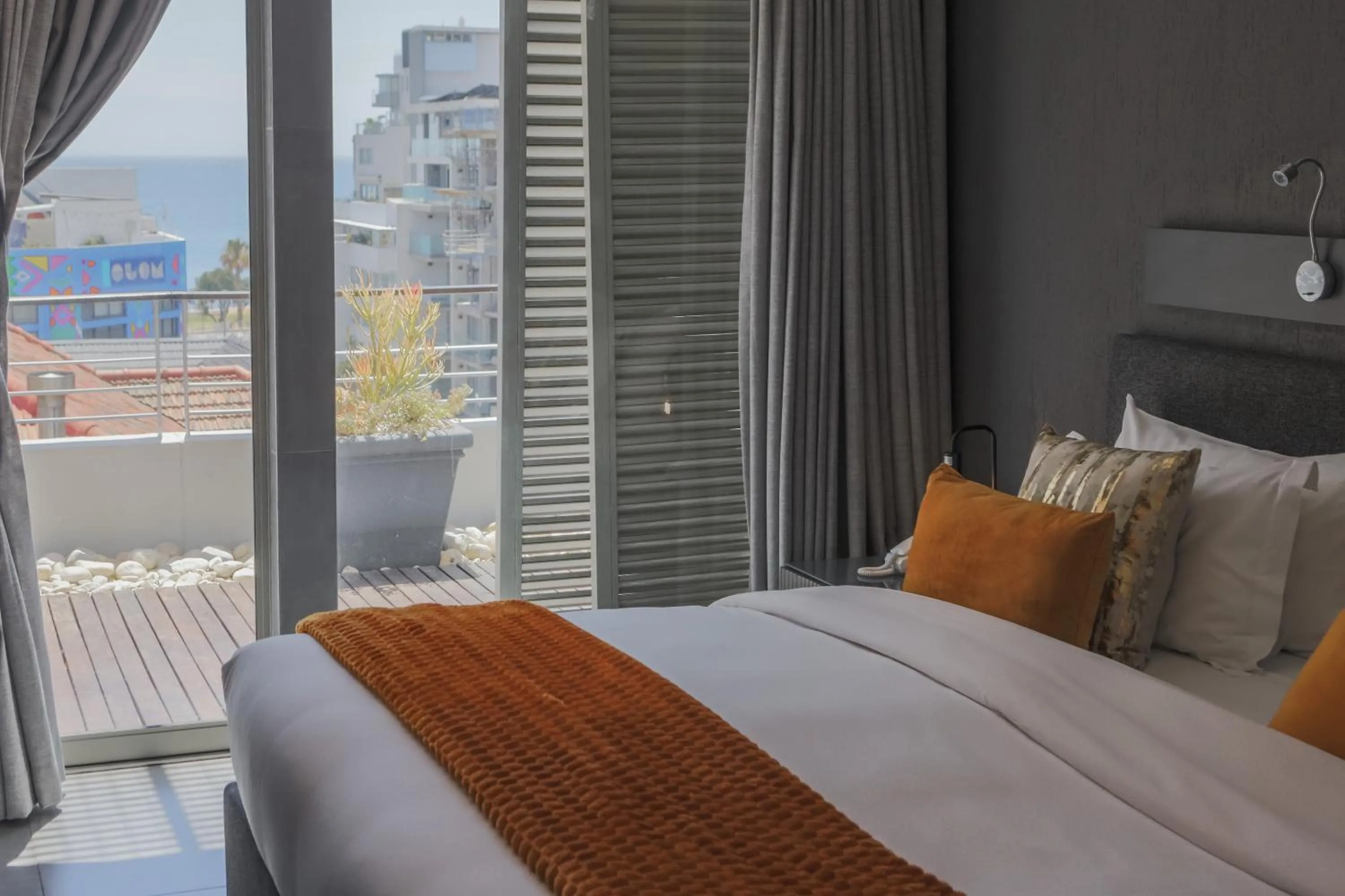 Bed in Atlantic Affair Boutique Hotel