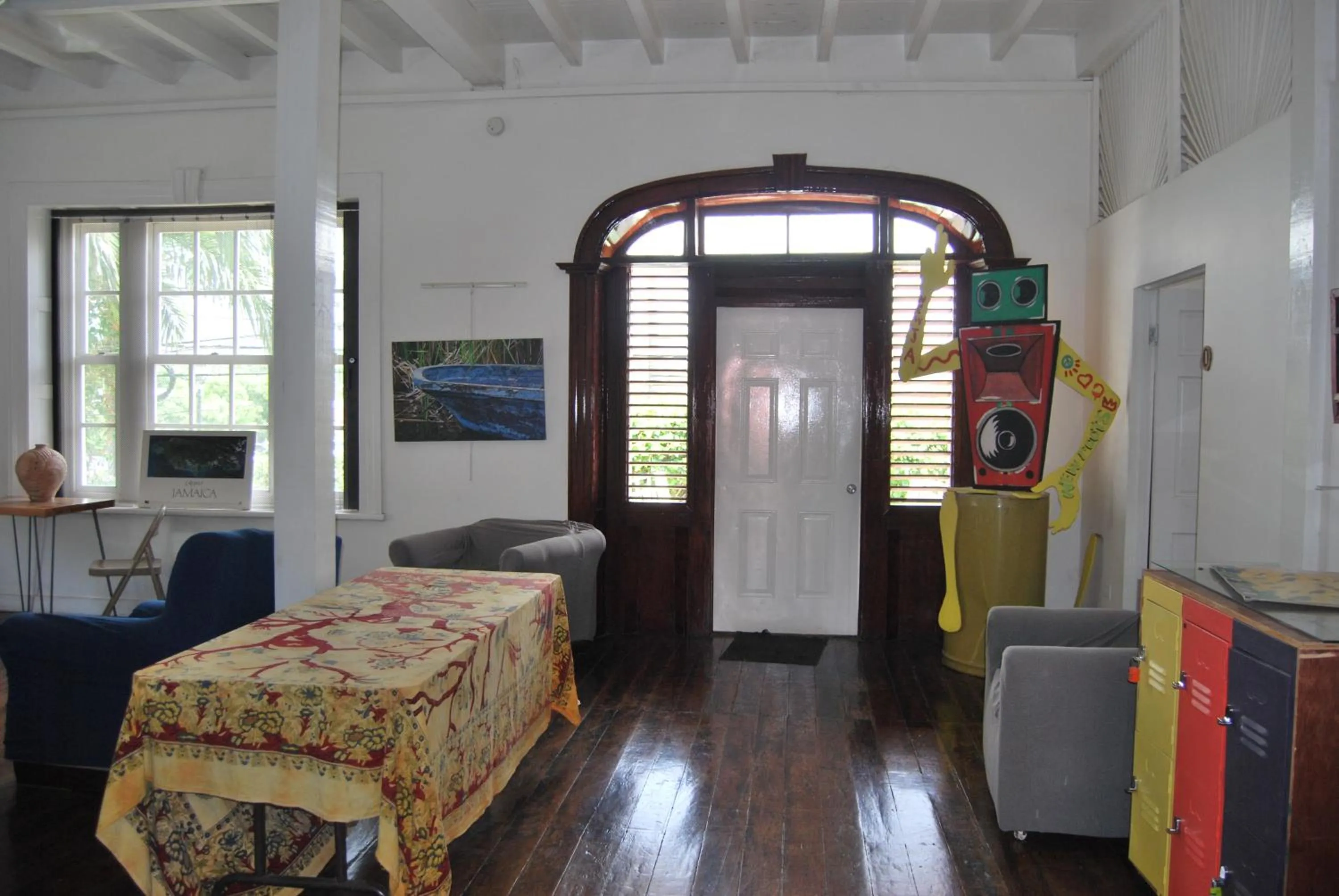 Living room, Bed in Mobay Kotch