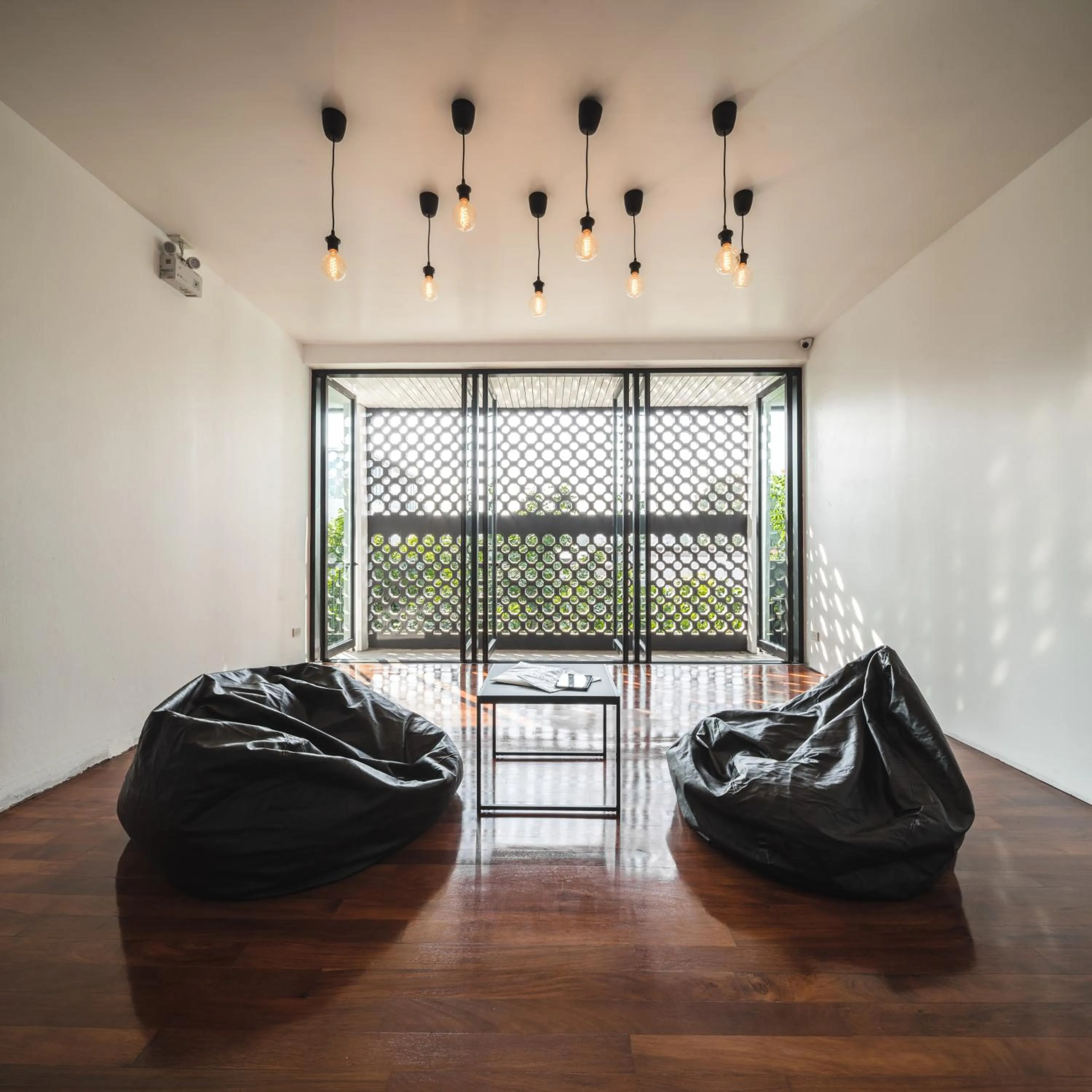 Living room in The Common Hostel