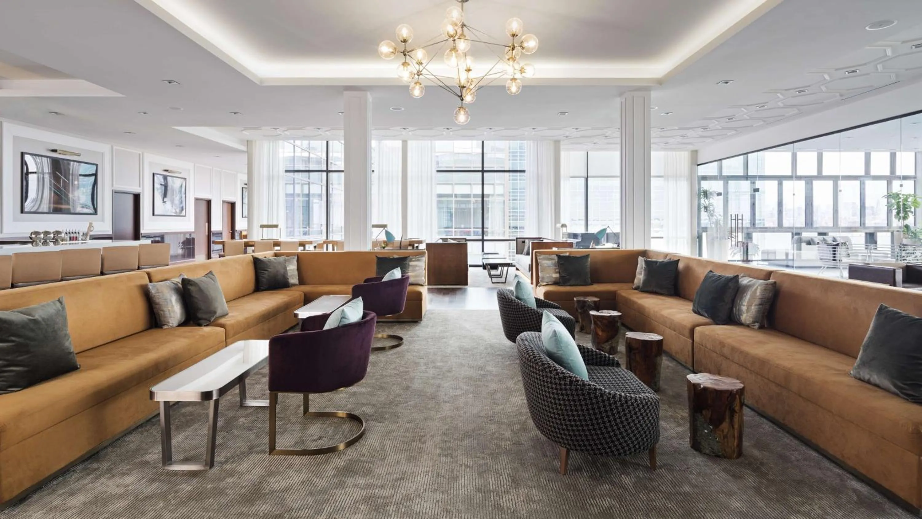 Lounge or bar in Hyatt House Jersey City