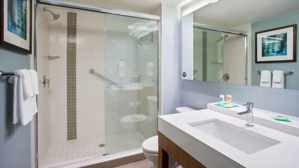 Bathroom in Hyatt Place Boca Raton