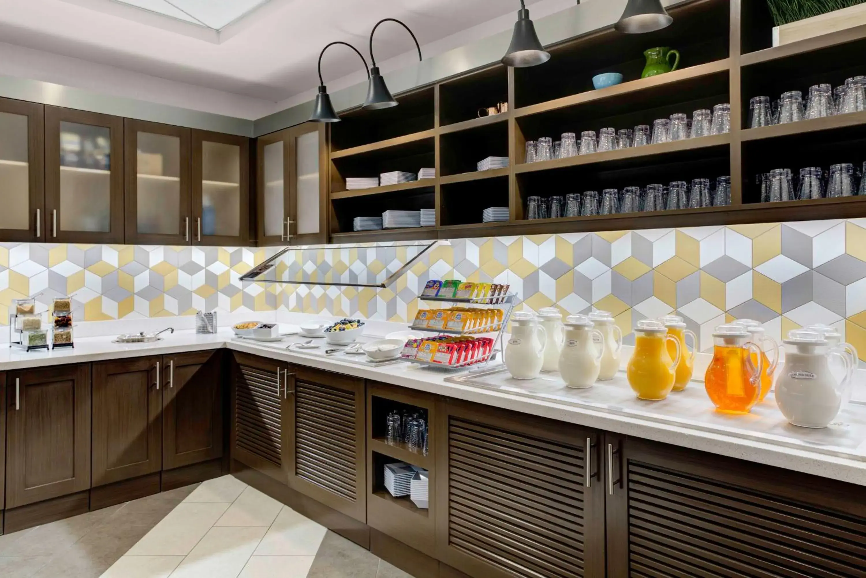 Restaurant/places to eat in Hyatt Place Dallas/Allen Restaurant/places to eat in Hyatt Place Dallas/Allen