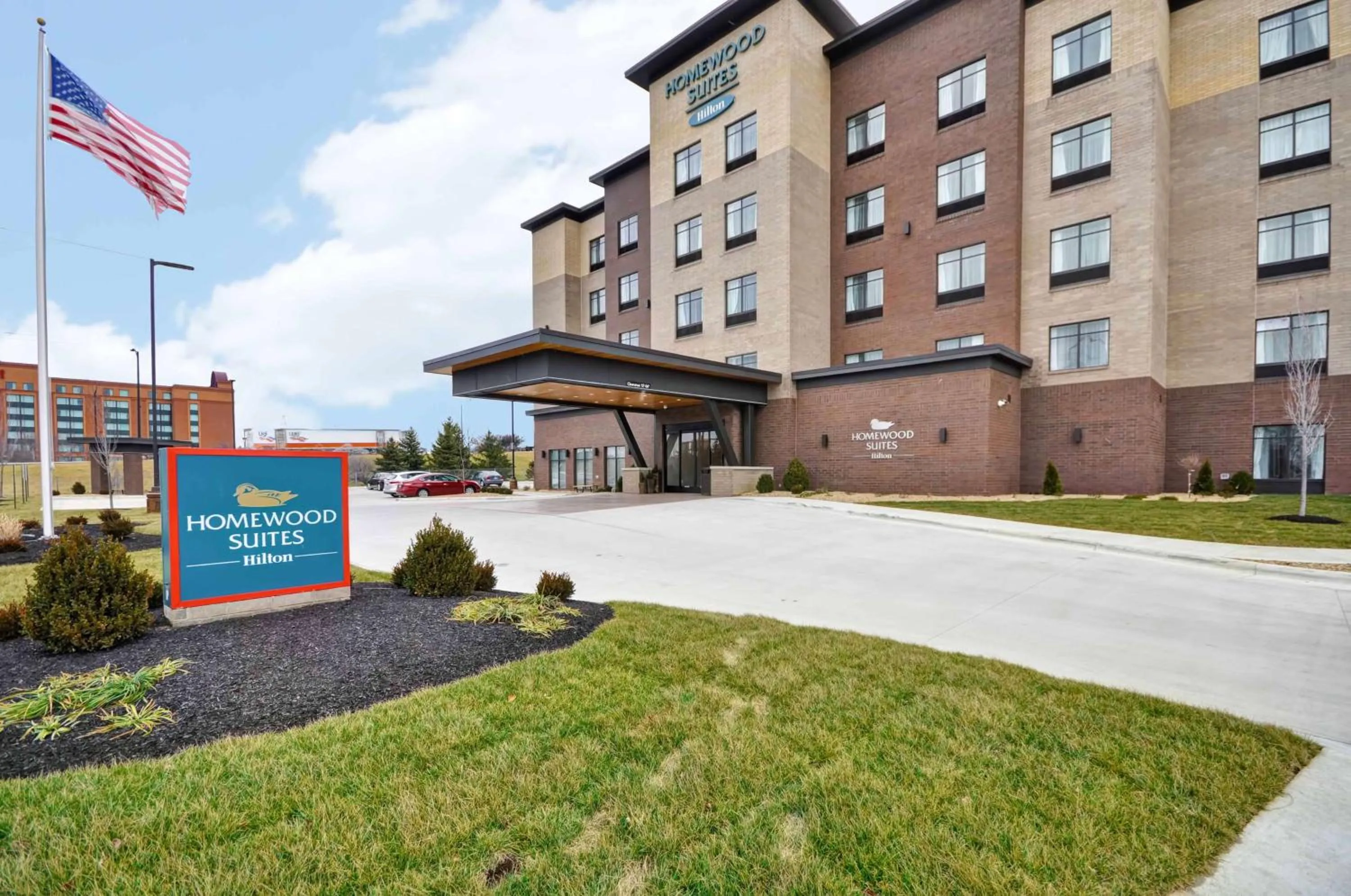 Property building in Homewood Suites by Hilton Cincinnati/West Chester