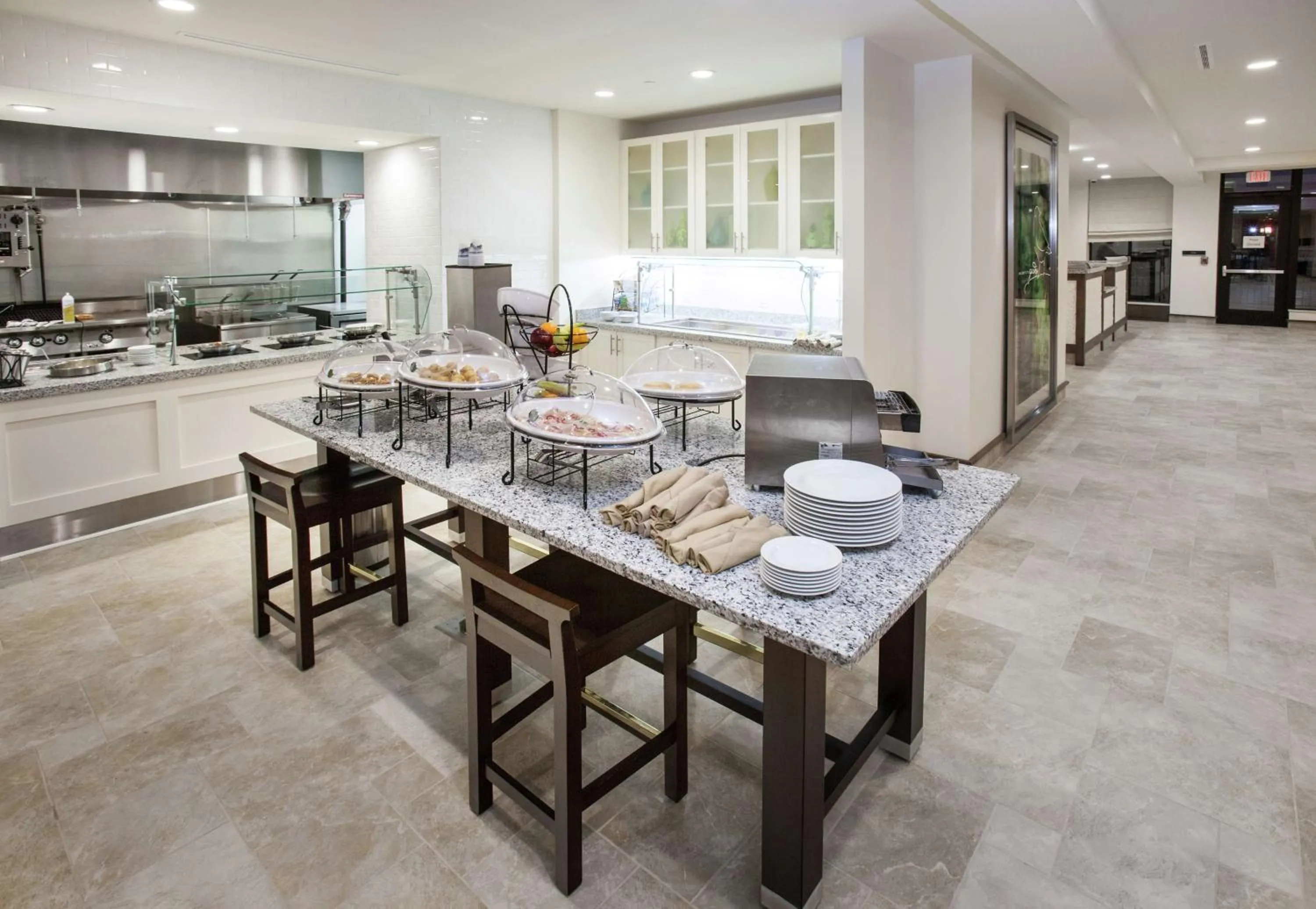 Dining area in Hilton Garden Inn Jackson/Flowood