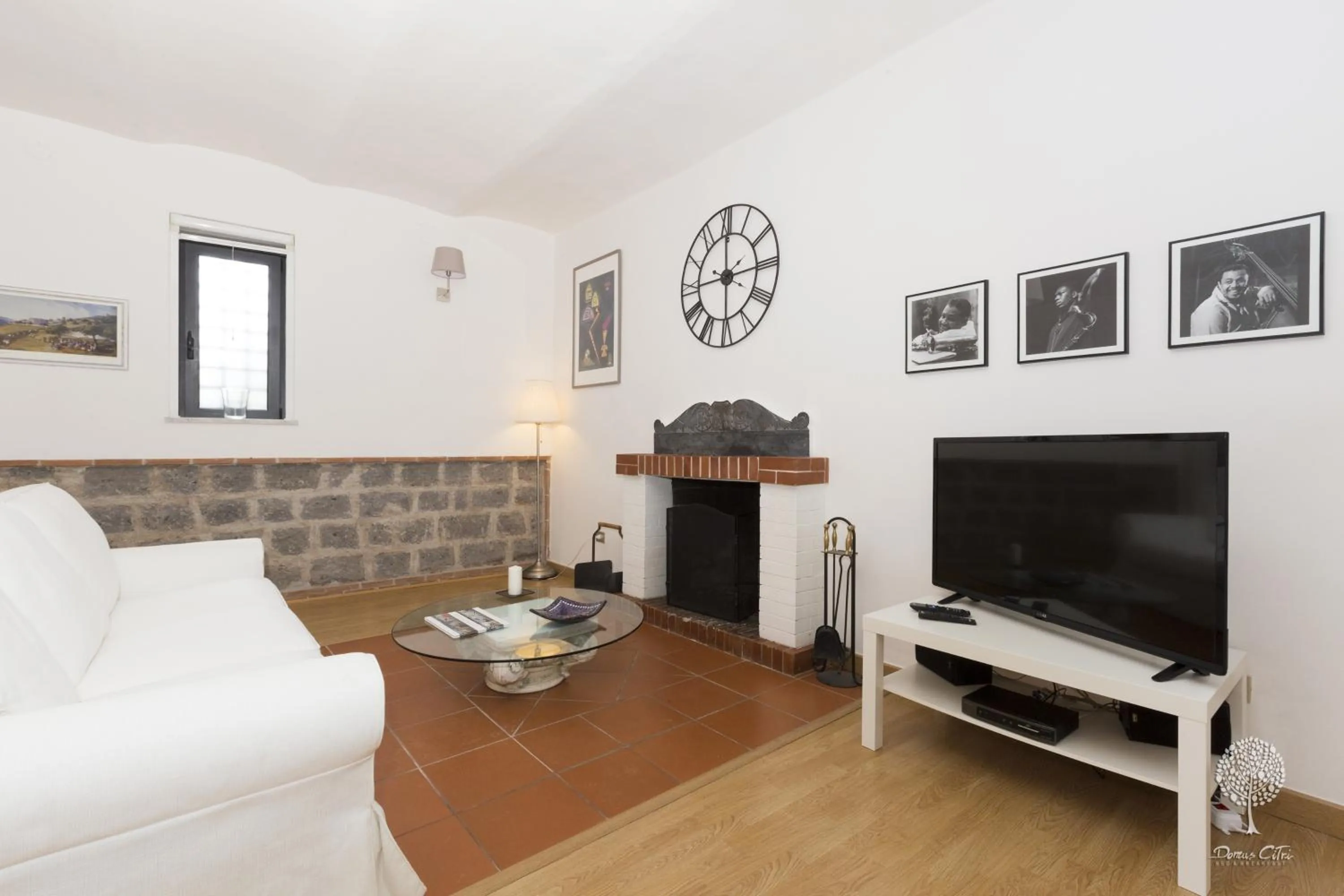 Communal lounge/ TV room in Domus Citri