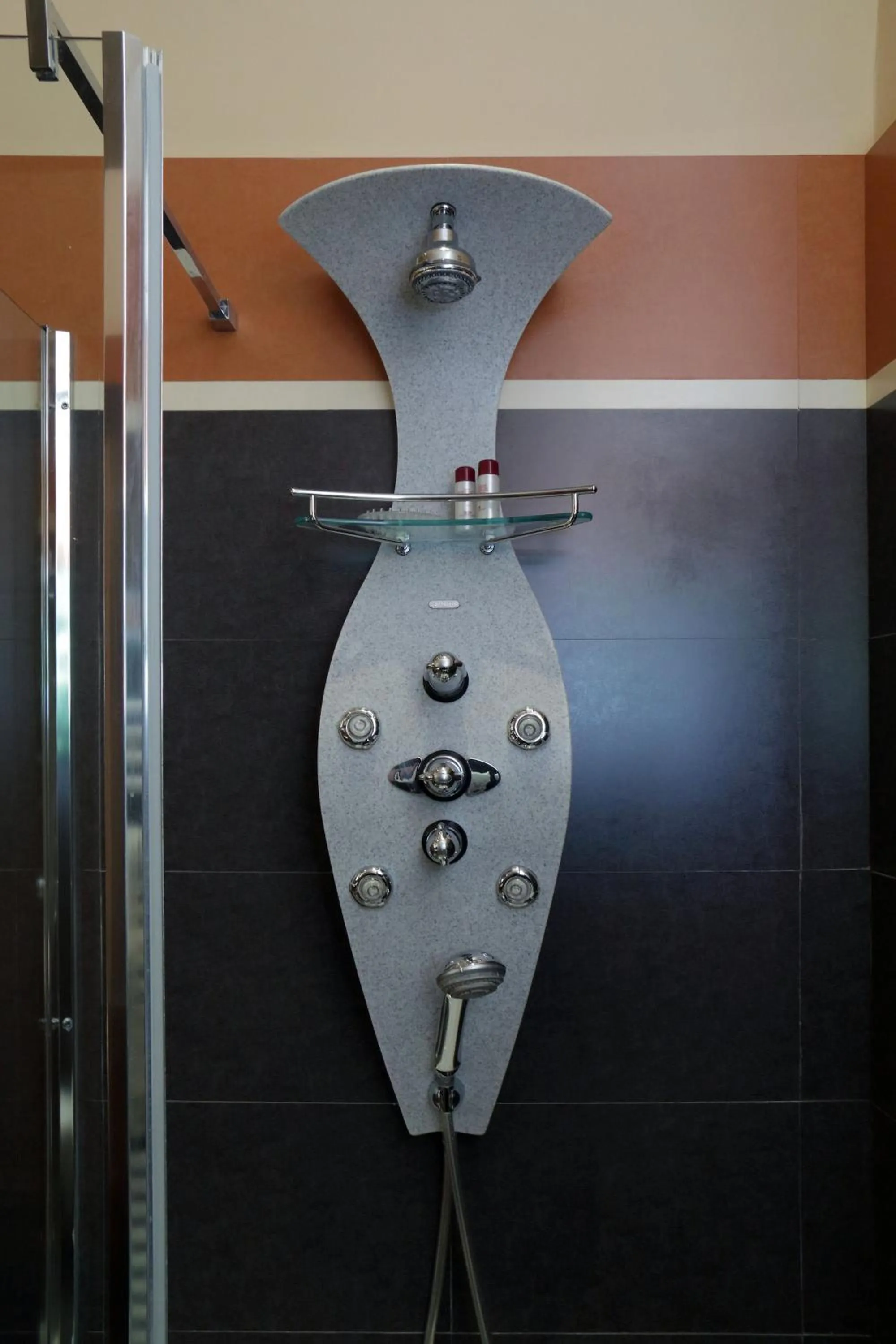 Shower in Rome in your heart - Spagna apartment
