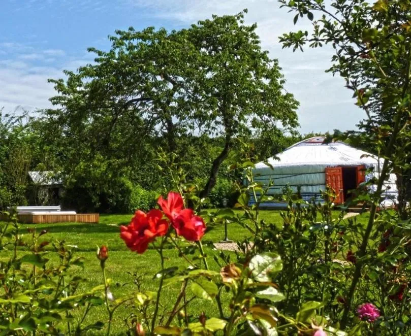 Garden view in Le Village des Templiers