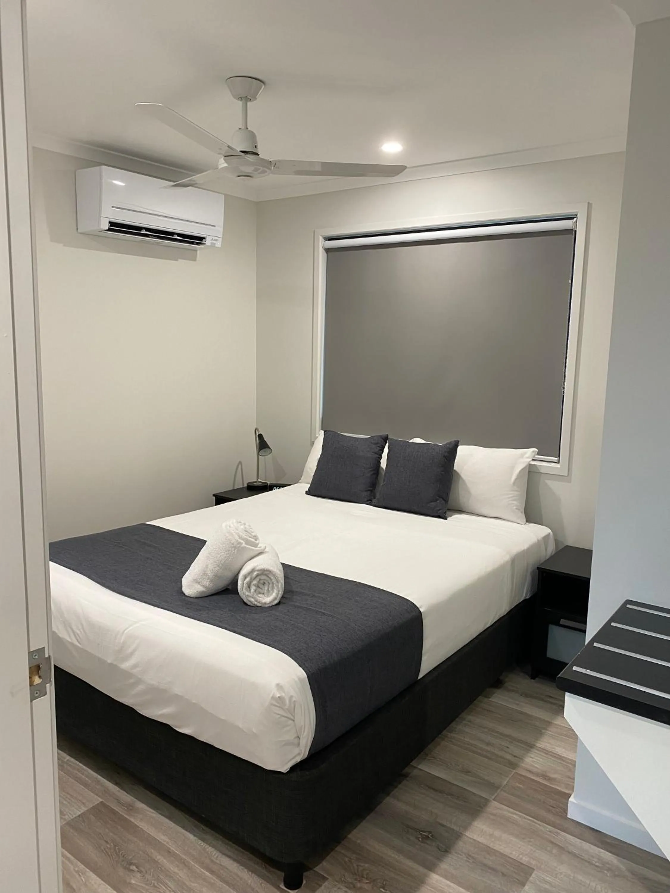 Bedroom, Bed in BIG4 Rainbow Beach Holiday Park