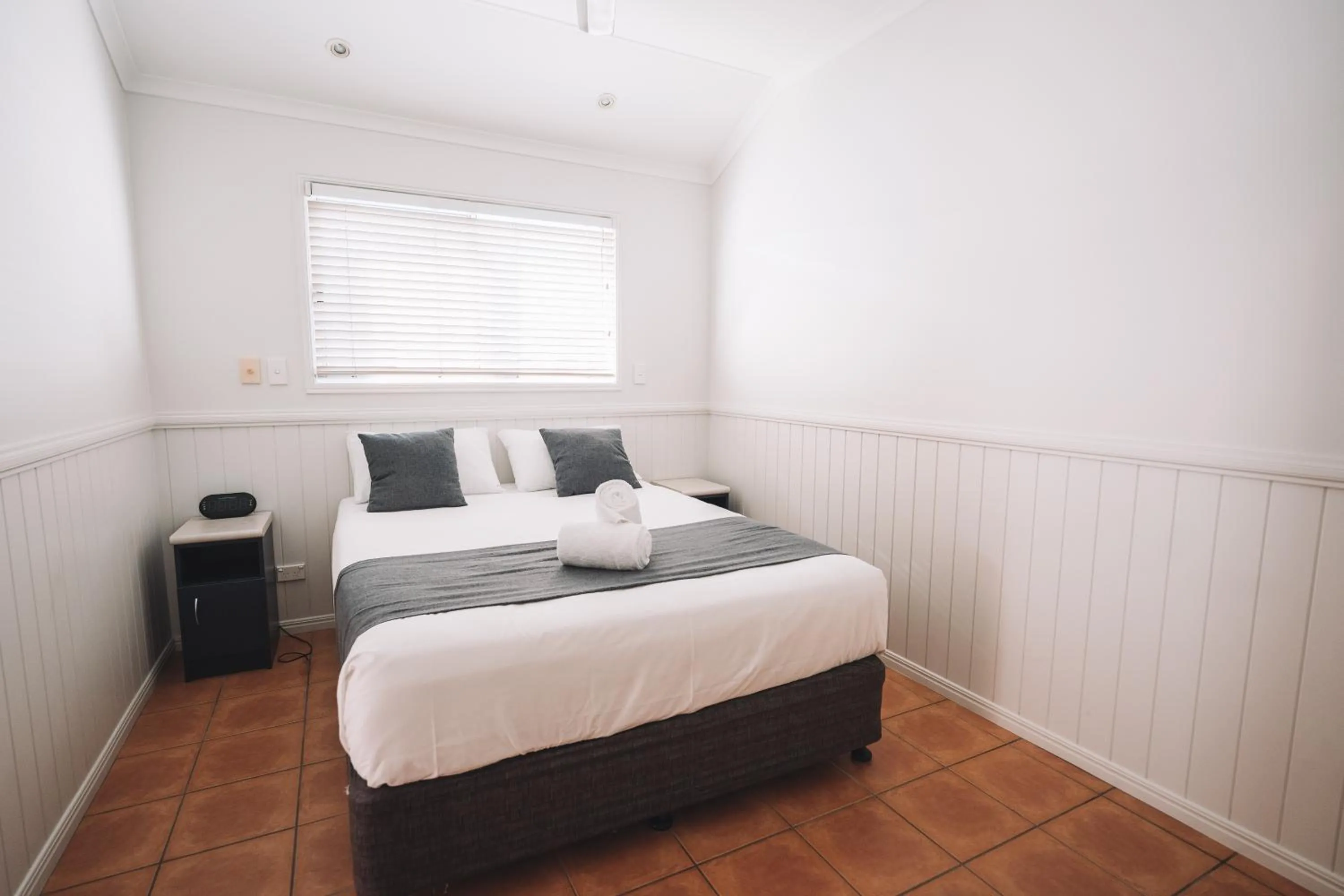 Bedroom, Bed in BIG4 Rainbow Beach Holiday Park