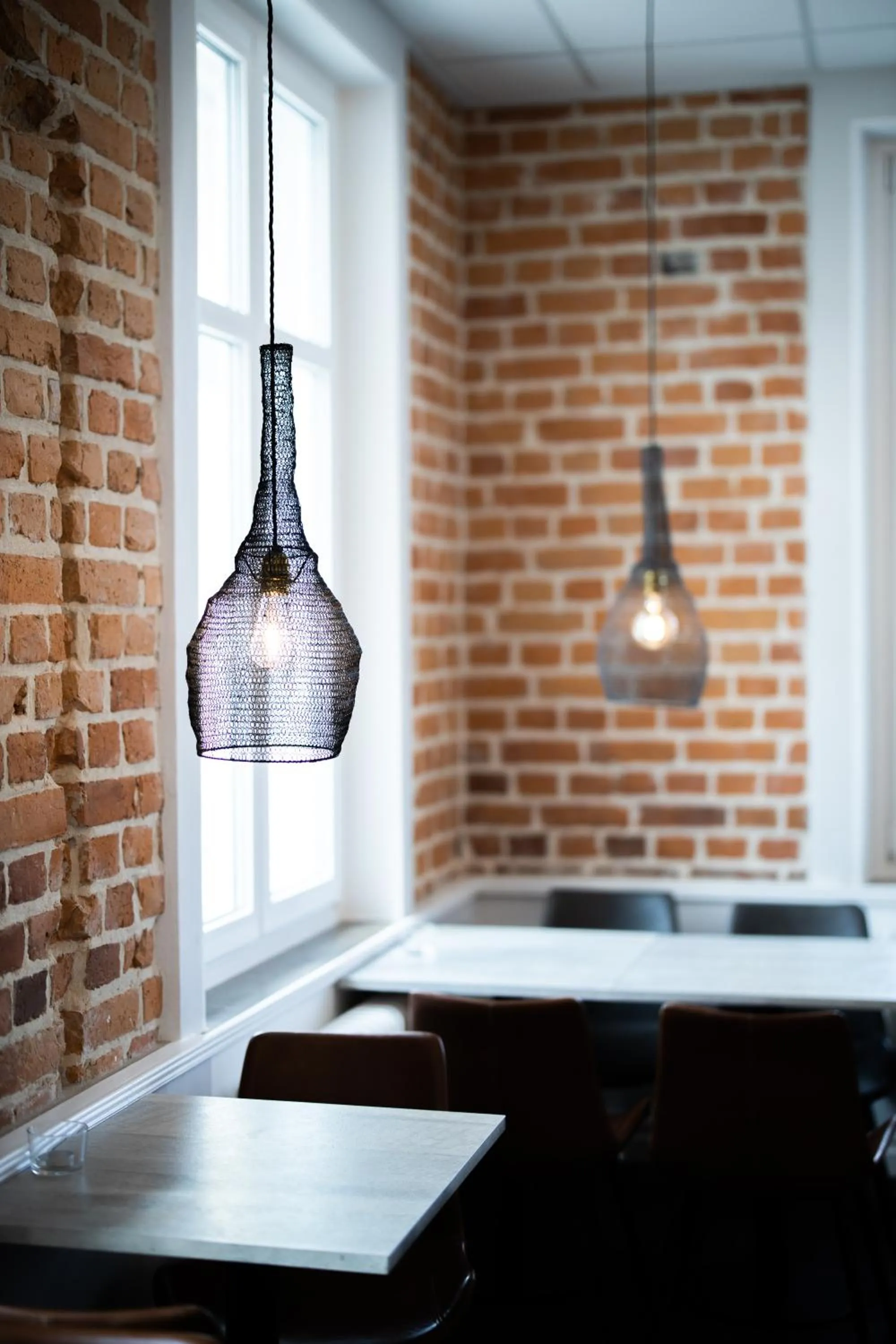 Restaurant/places to eat in Livin Station Hotel