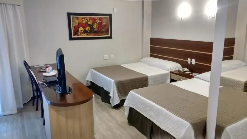 Suite with Balcony - single occupancy in Hotel Lang Palace - Fica no Centro da Cidade Suite with Balcony - single occupancy in Hotel Lang Palace - Fica no Centro da Cidade