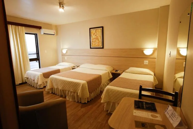 Bed in Hotel Lang Palace - Fica no Centro da Cidade