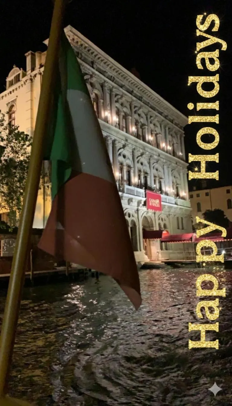 Princess Guest House Canal View