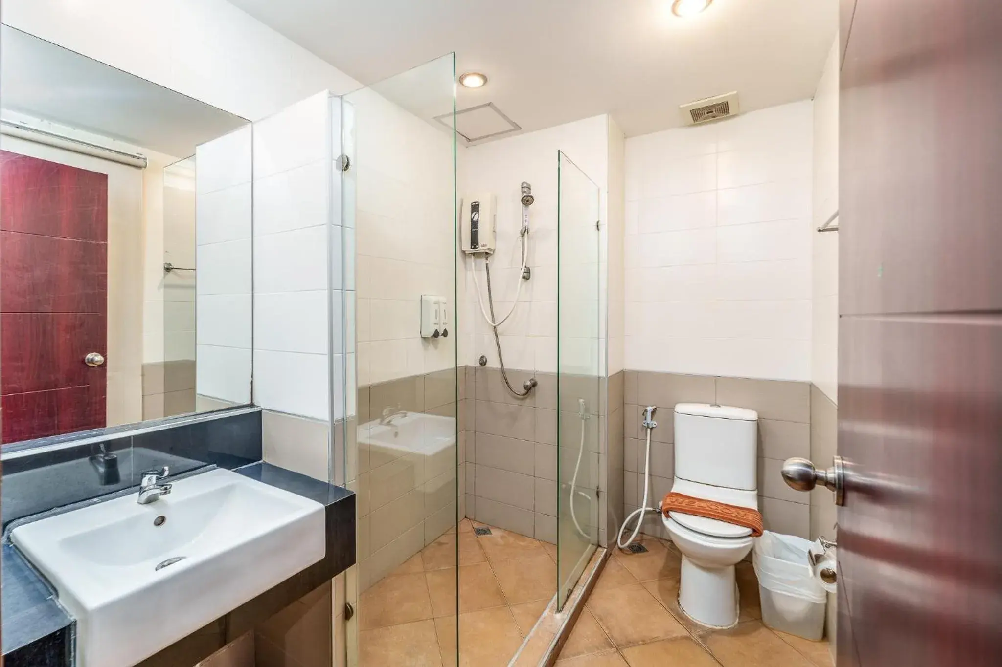 Bathroom in Villa Navin Bathroom in Villa Navin