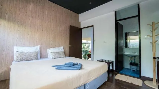 Bedroom, Bed in Villa Navin