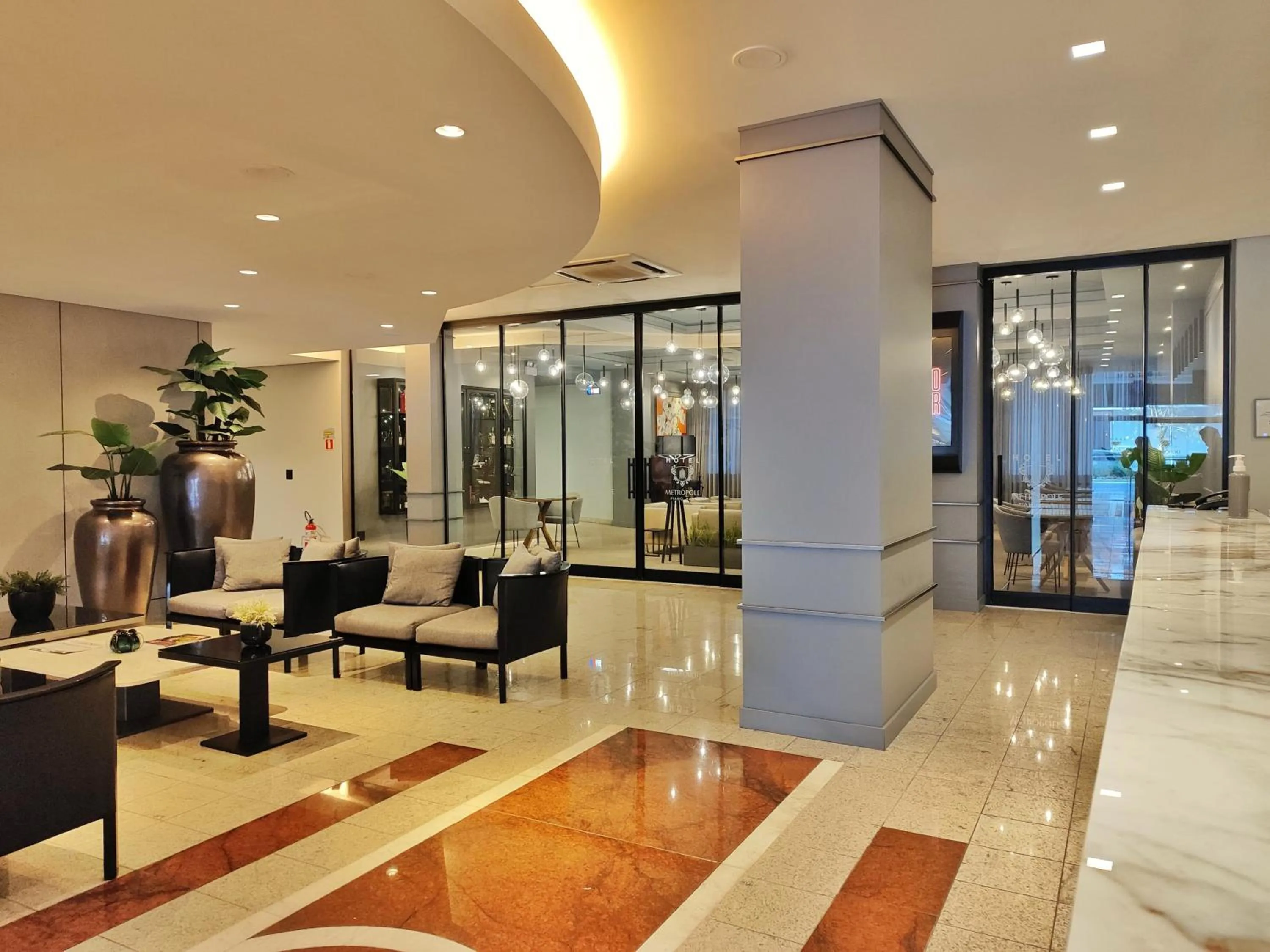 Hotel Metrópole Maringá