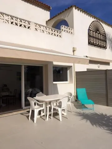 Appartements Les Pesquiers Hyères Plage