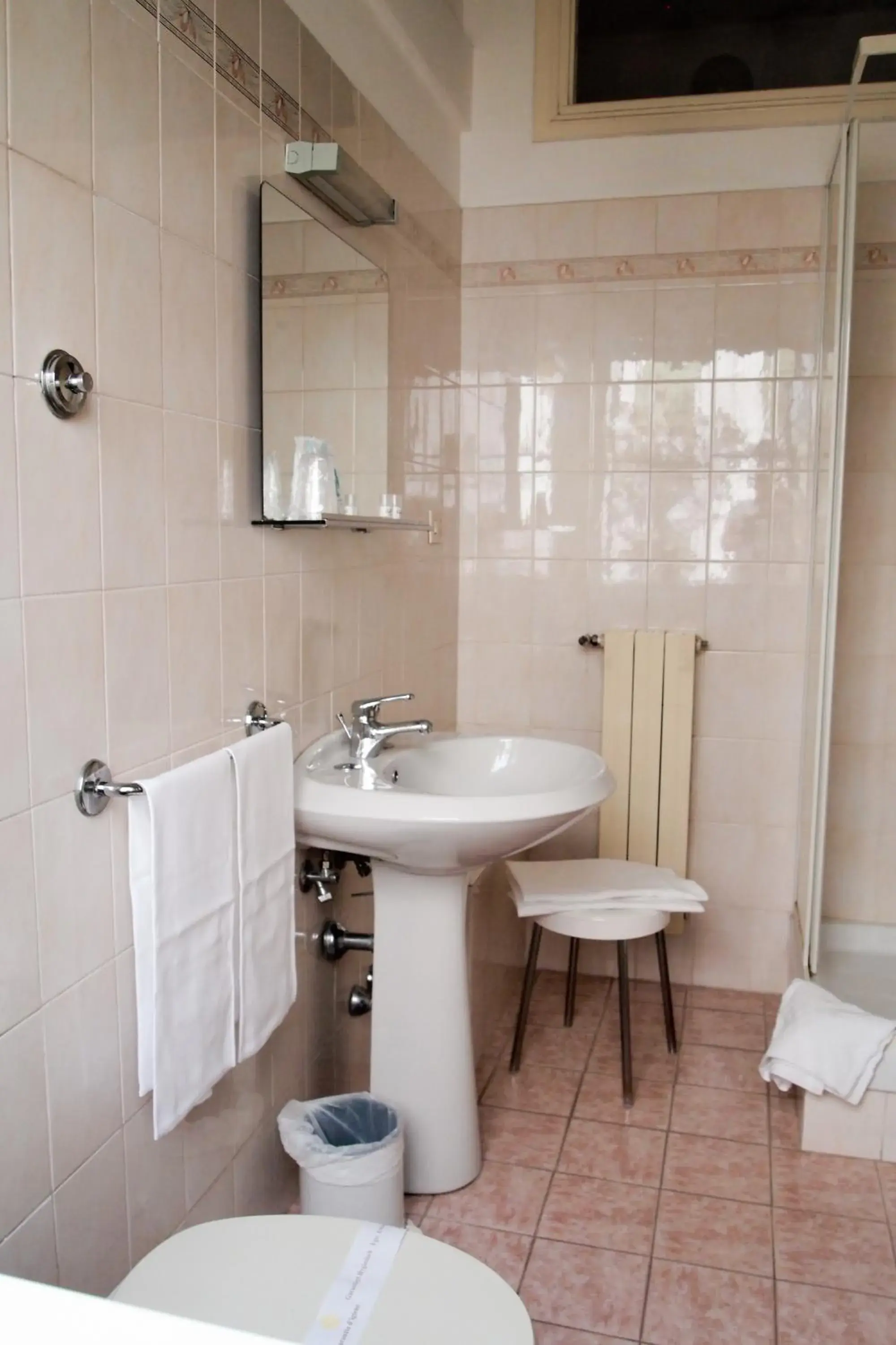 Standard Double or Twin Room in Casa per Ferie Ravasco San Pietro Standard Double or Twin Room in Casa per Ferie Ravasco San Pietro