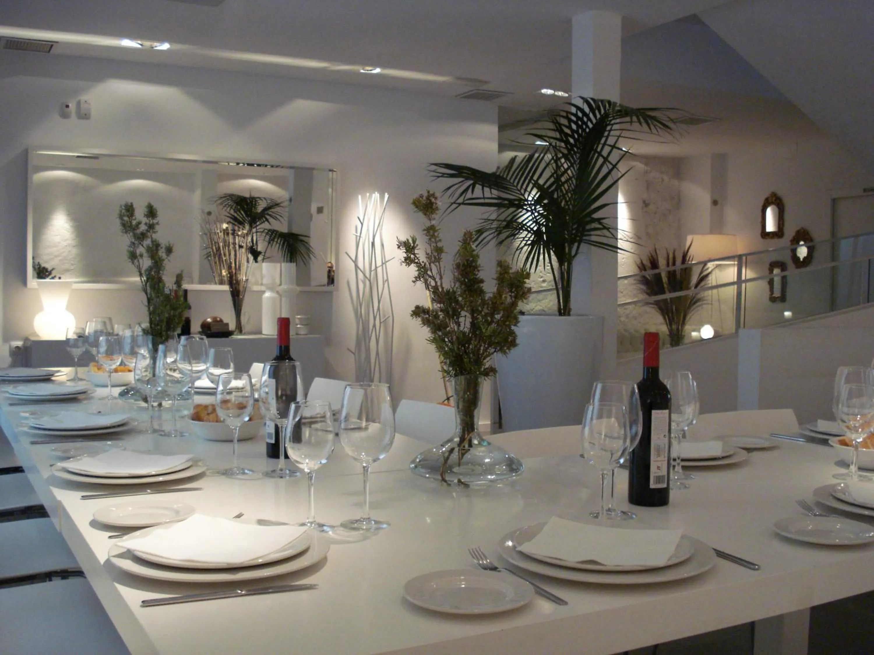 Restaurant/places to eat in Hotel Raimblanc