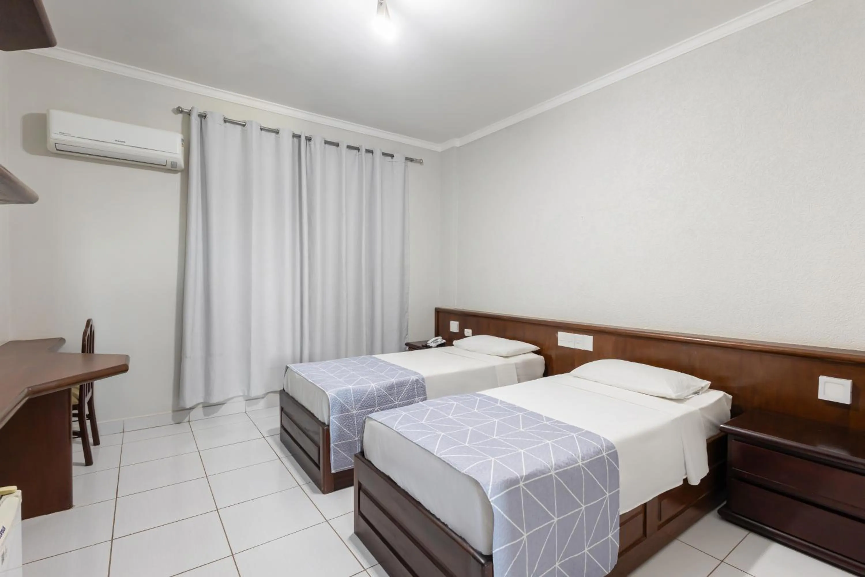 Bedroom, Bed in Bristol Exceler Campo Grande
