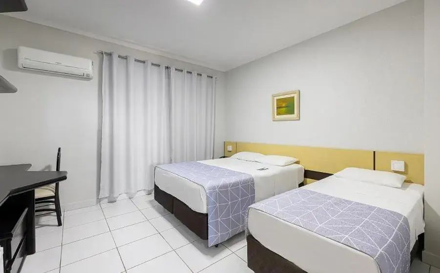 Bed in Bristol Exceler Campo Grande Bed in Bristol Exceler Campo Grande