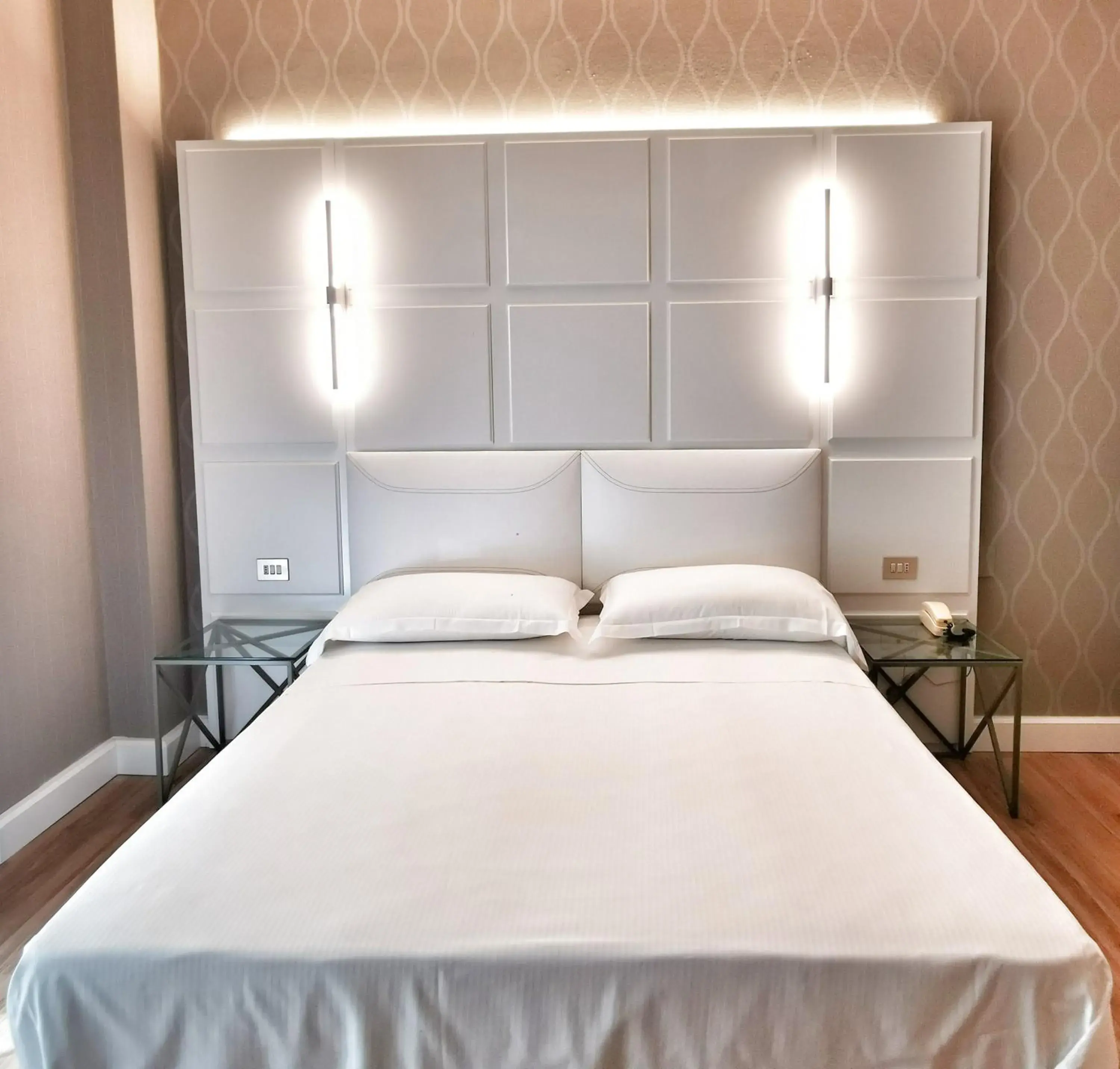Photo of the whole room, Bed in Villa Adriatica Ambienthotels