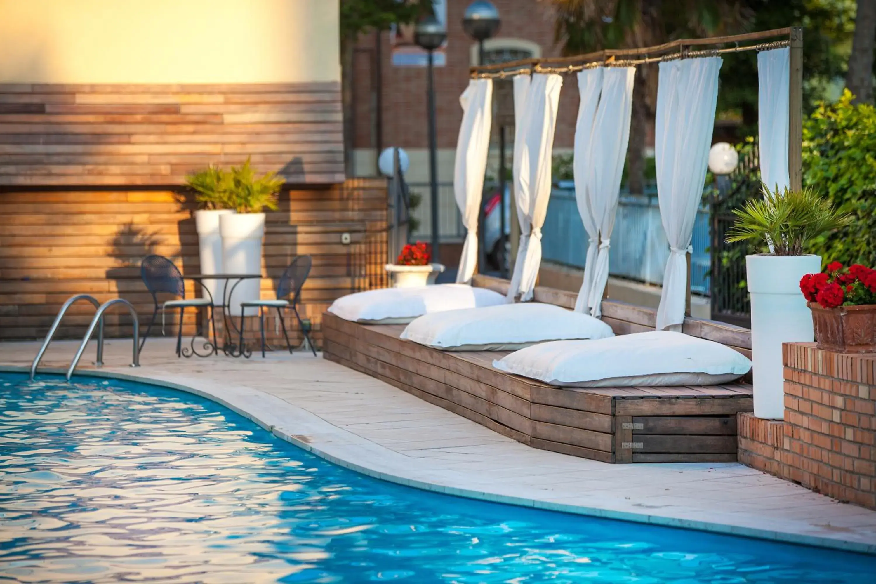 Facade/entrance, Swimming Pool in Villa Adriatica Ambienthotels