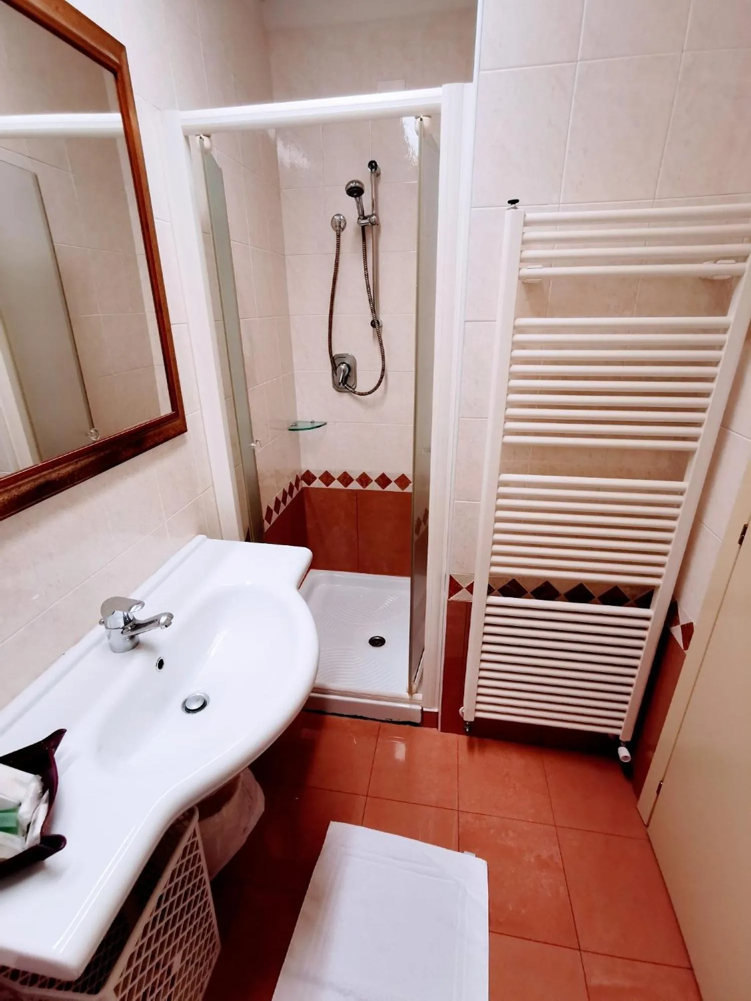Shower in Villa Adriatica Ambienthotels