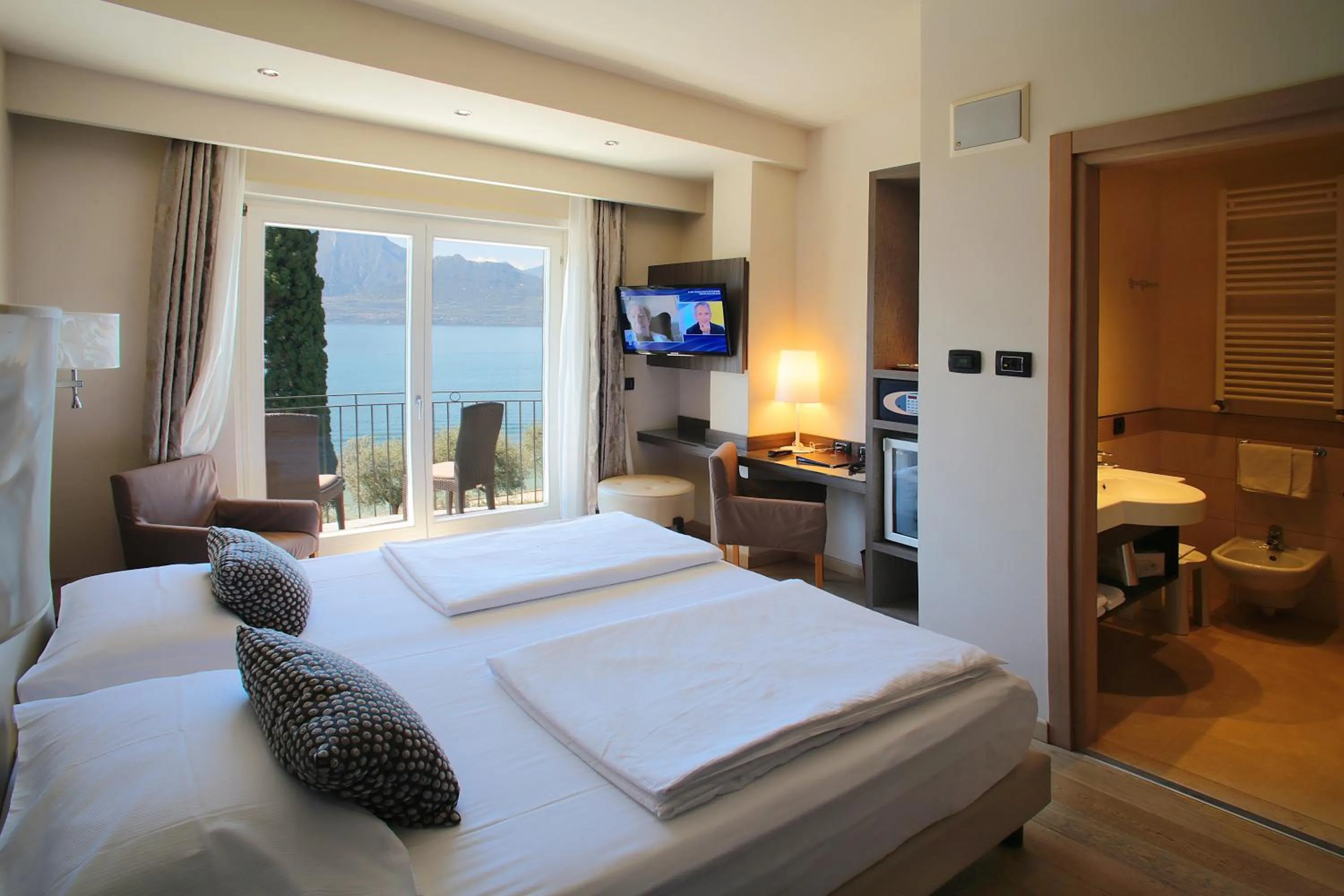 Photo of the whole room, Bed in Hotel Galvani