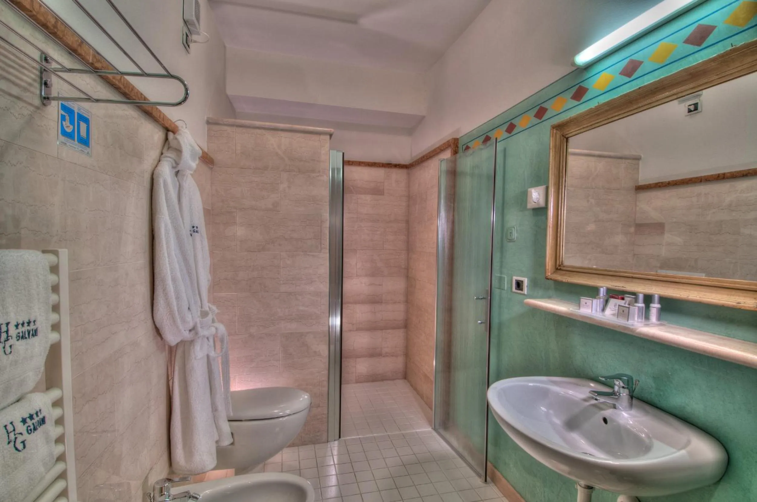 Bathroom in Hotel Galvani