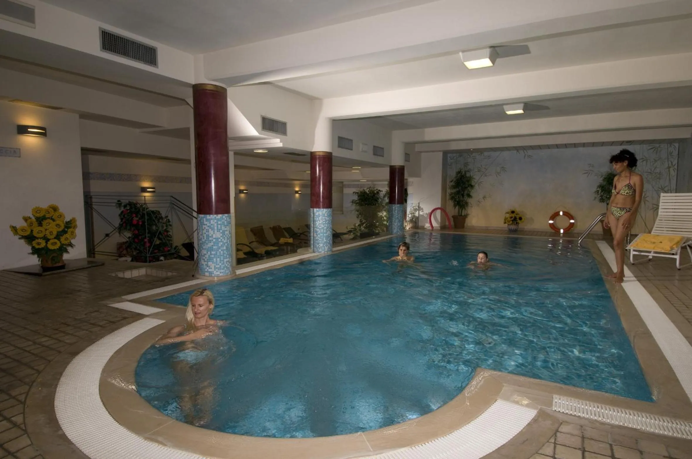 Swimming pool in Hotel Galvani