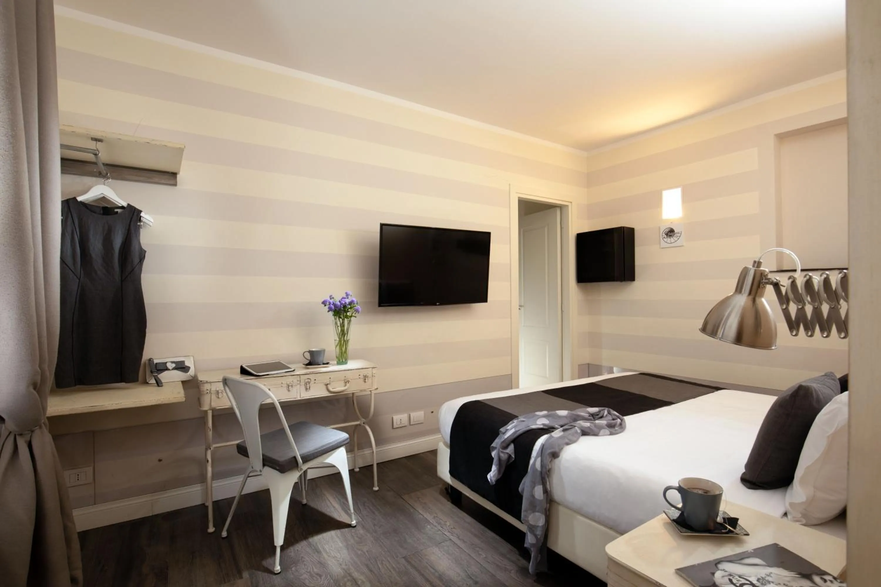 Photo of the whole room, Bed in Spagna Secret Rooms