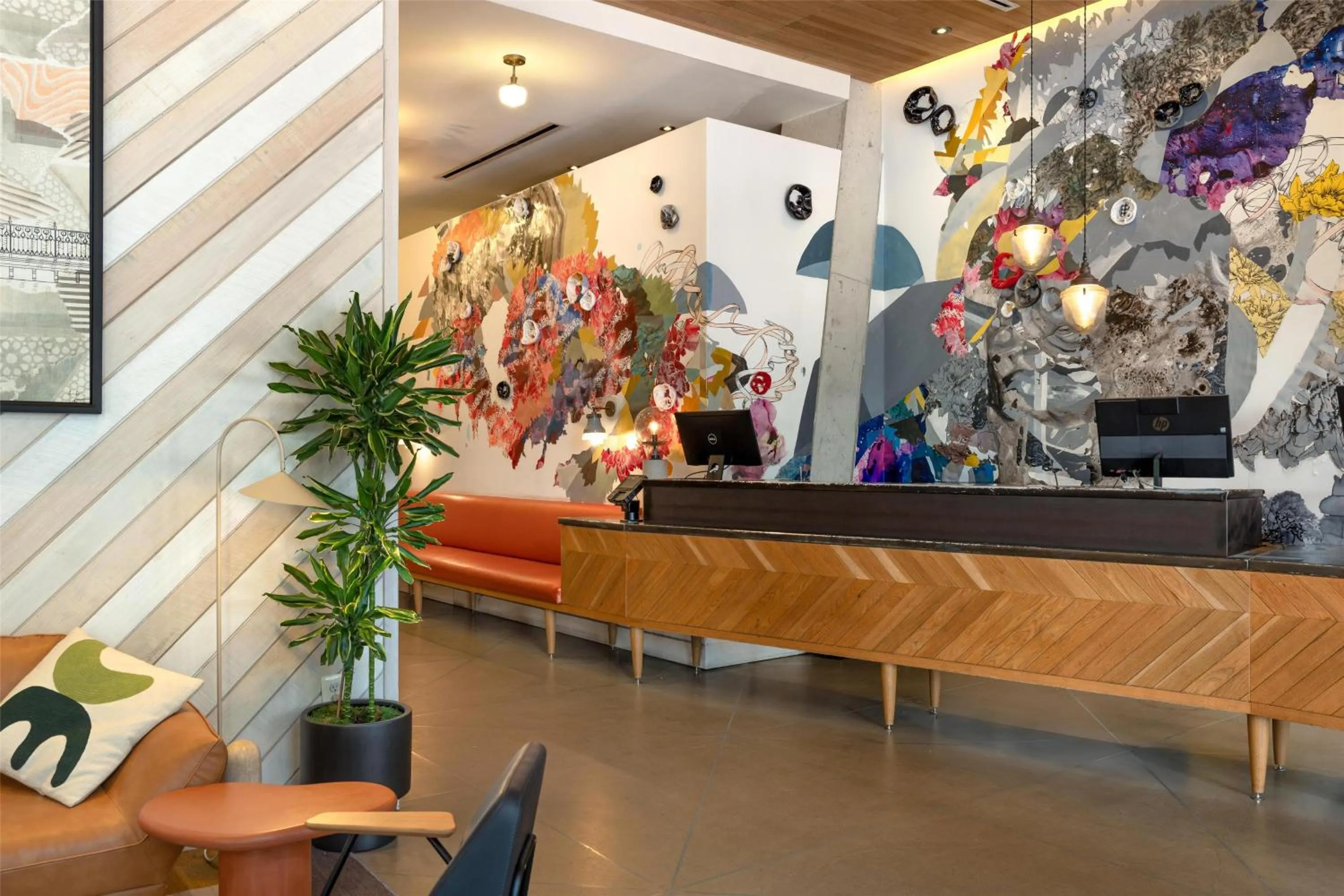 Lobby or reception in Motto by Hilton Washington DC City Center