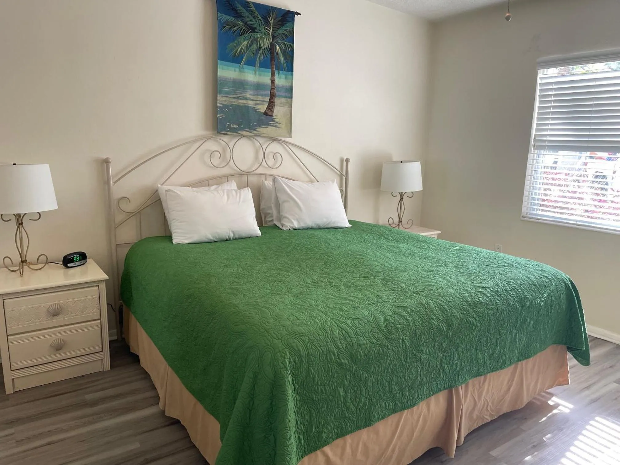 Bedroom, Bed in Venice Beach Villas