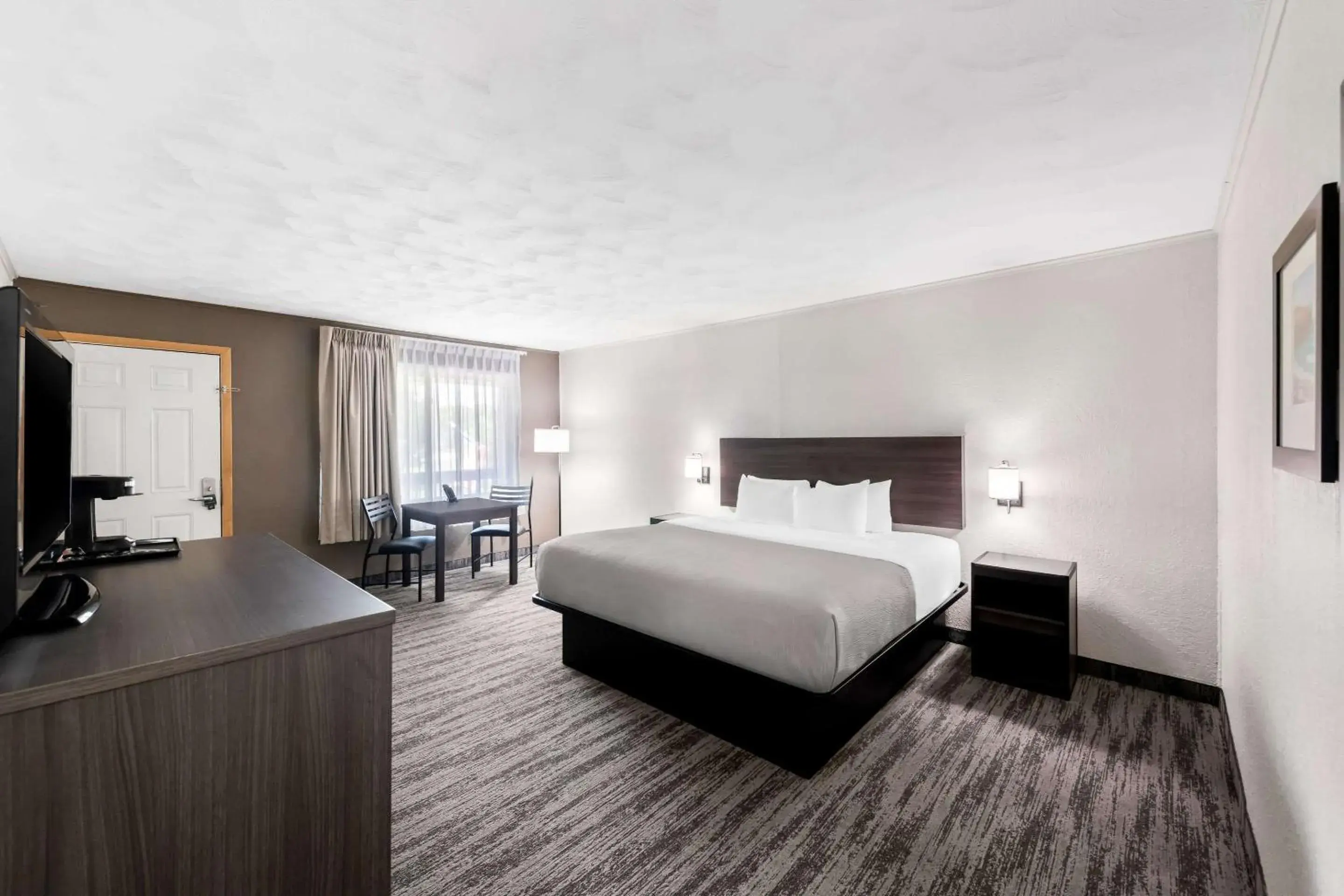 Queen Room with Two Queen Beds - Accessible/Non-Smoking in Quality Inn & Suites Munising Queen Room with Two Queen Beds - Accessible/Non-Smoking in Quality Inn & Suites Munising