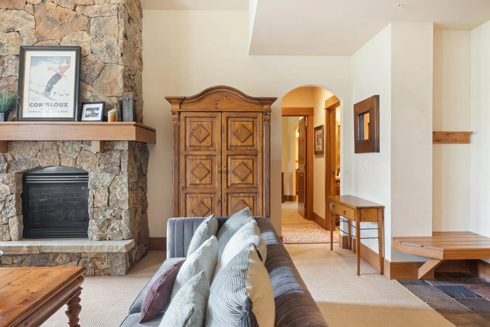 Living room in Timbers & Lone Eagle by Keystone Resort