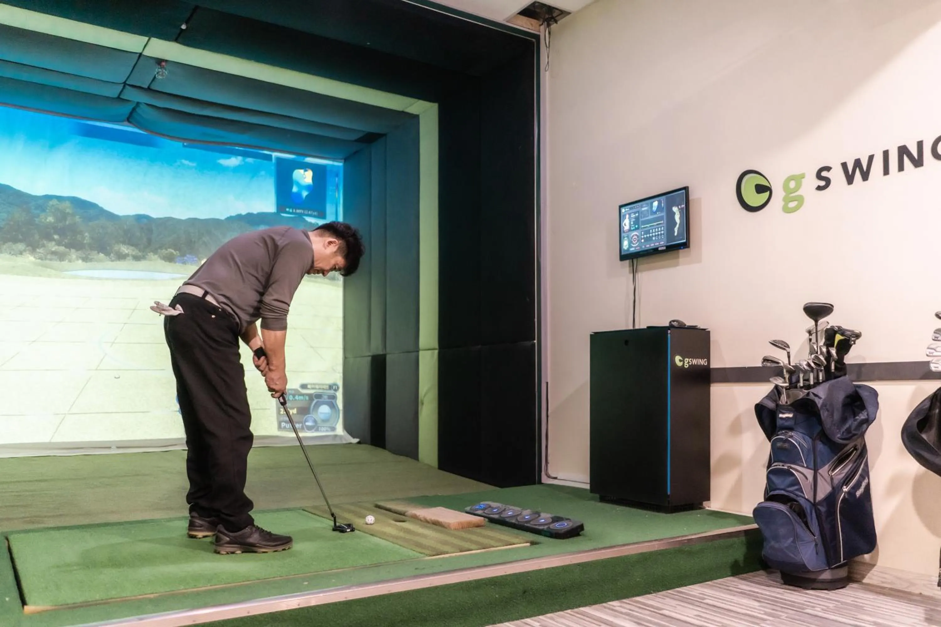 Game Room in Stars Inn