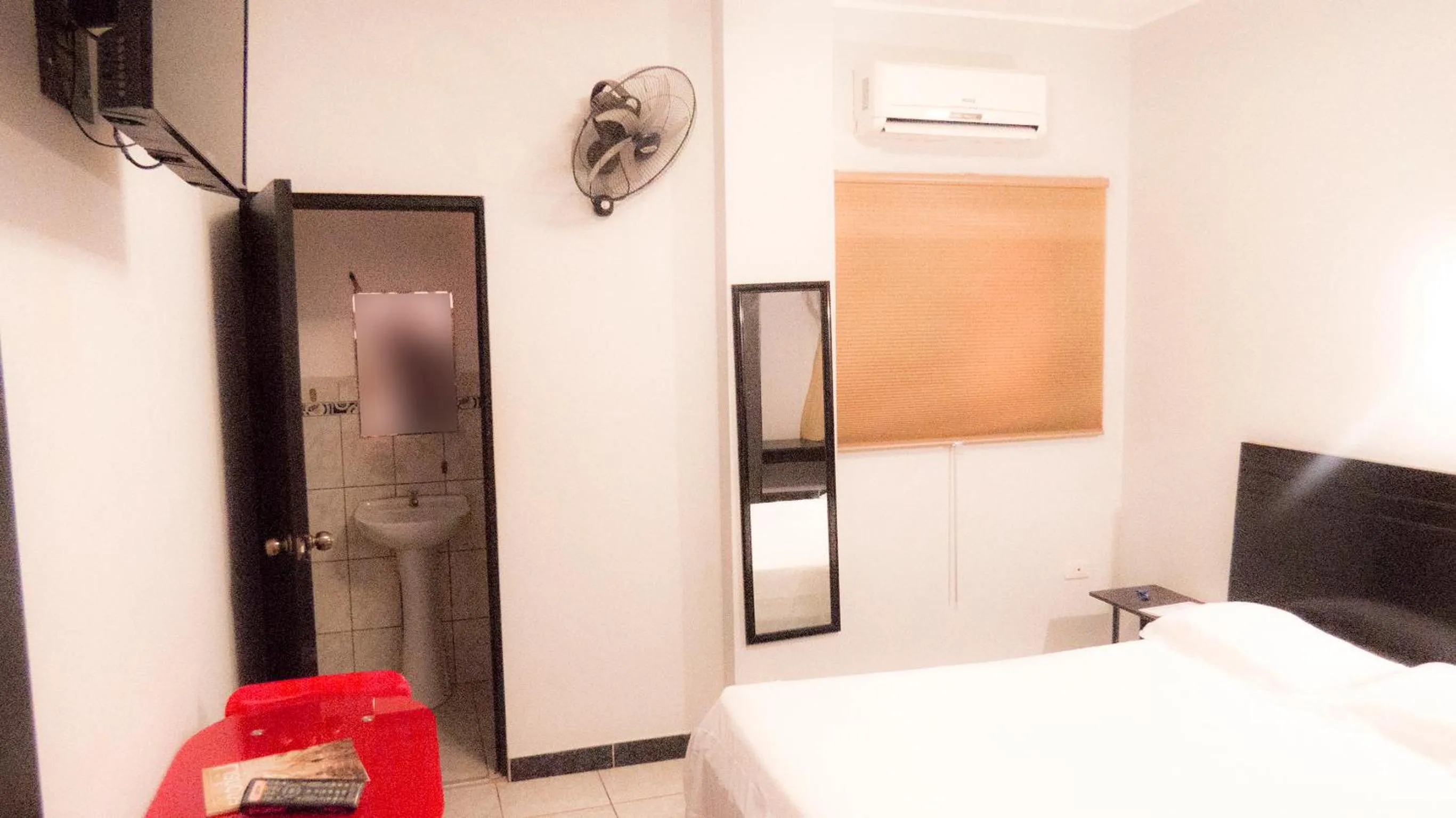 Decorative detail, Bed in Jer`s Hostal