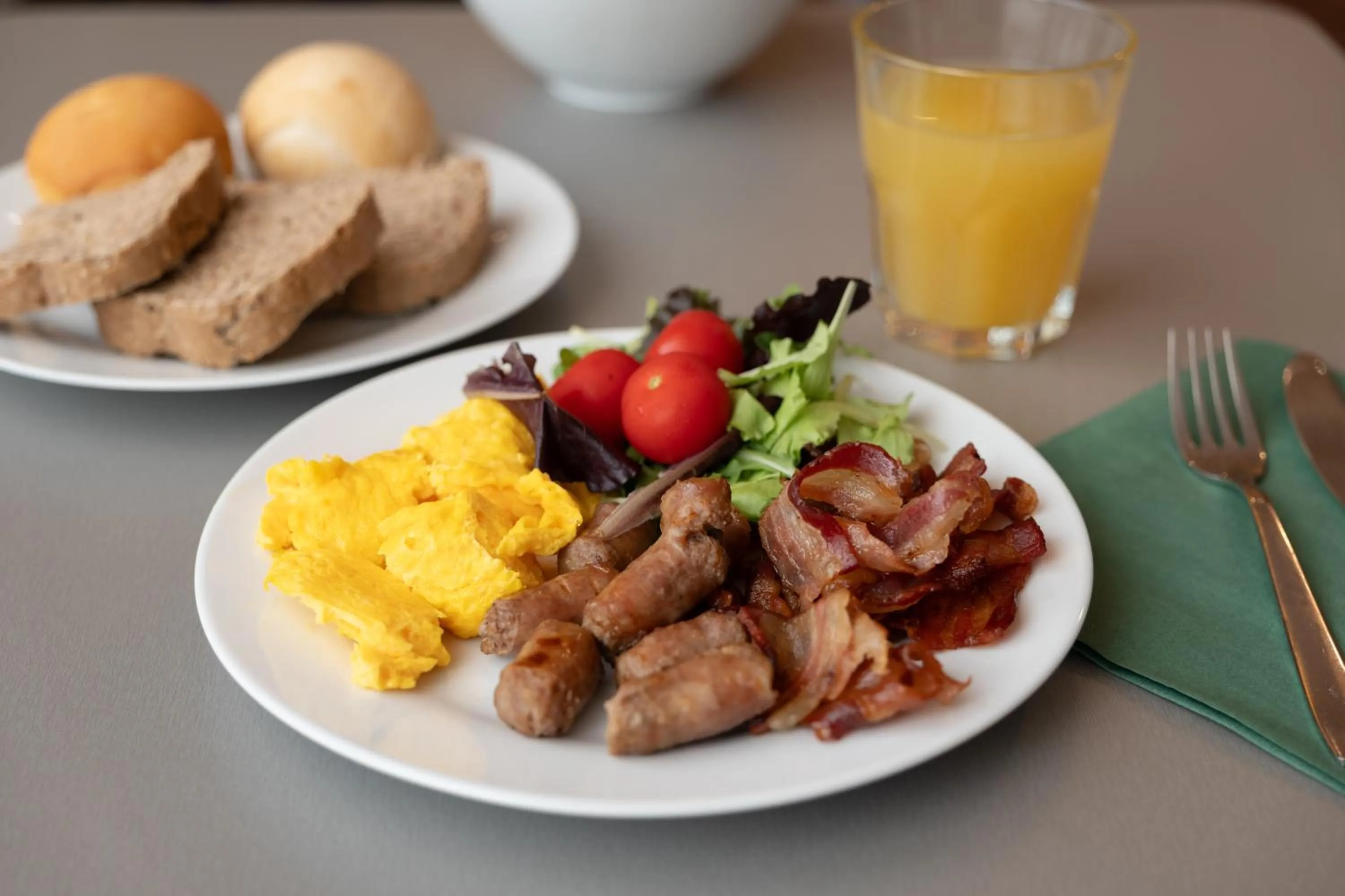 Buffet breakfast in Hotel Toscanini