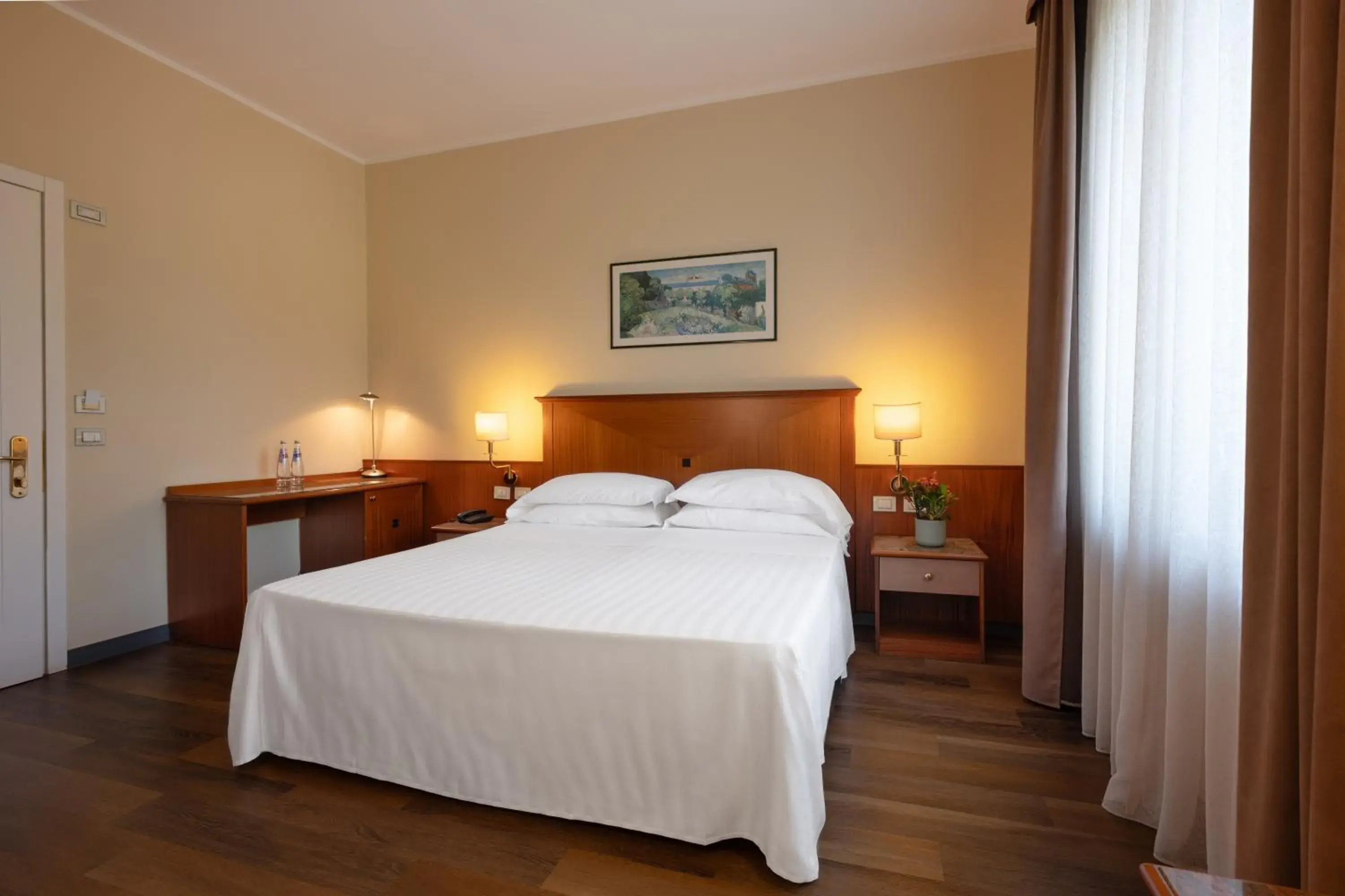 Bedroom, Bed in Hotel Toscanini Bedroom, Bed in Hotel Toscanini