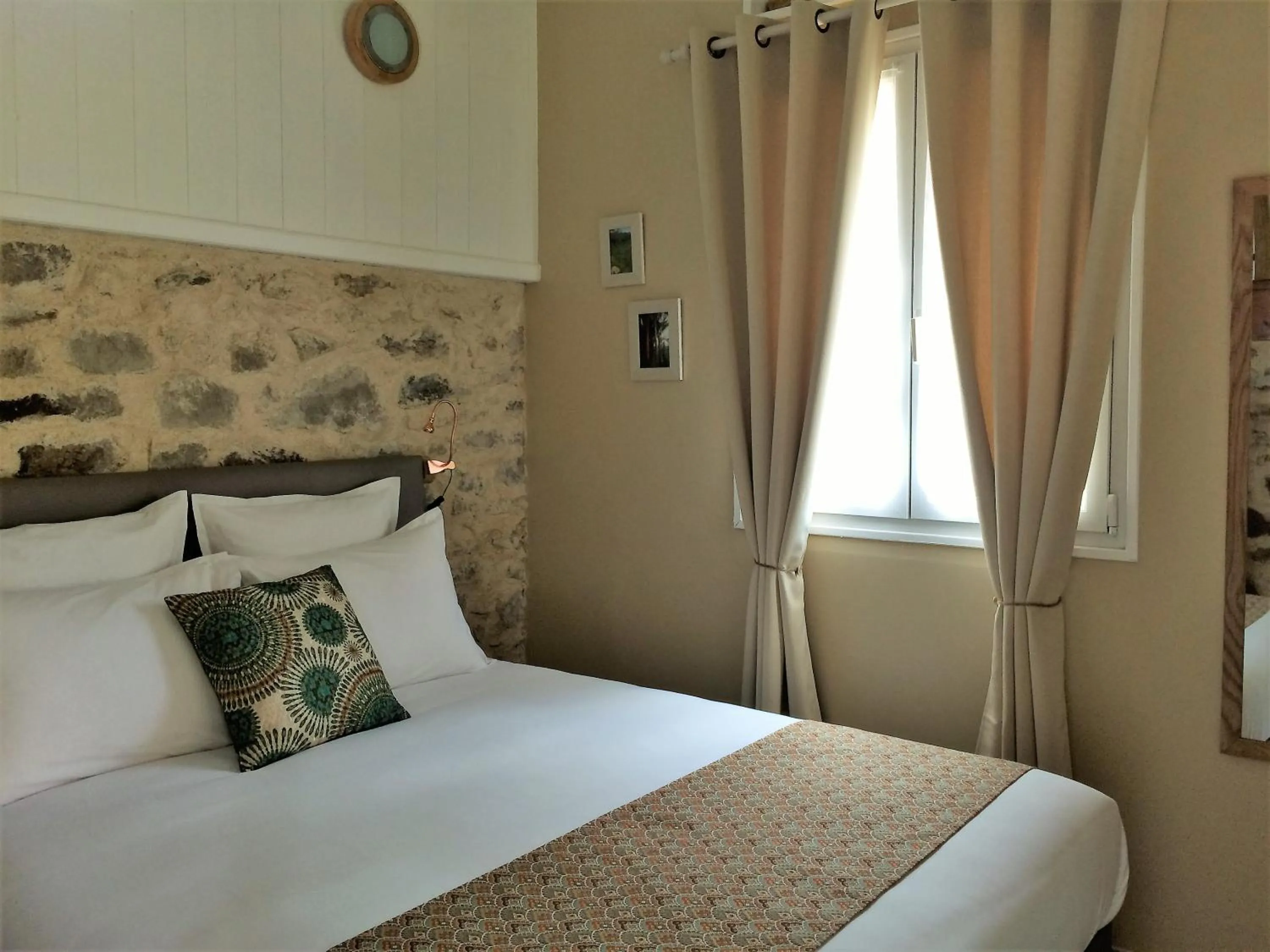 Bed in Chambres d'hôtes de La Roche