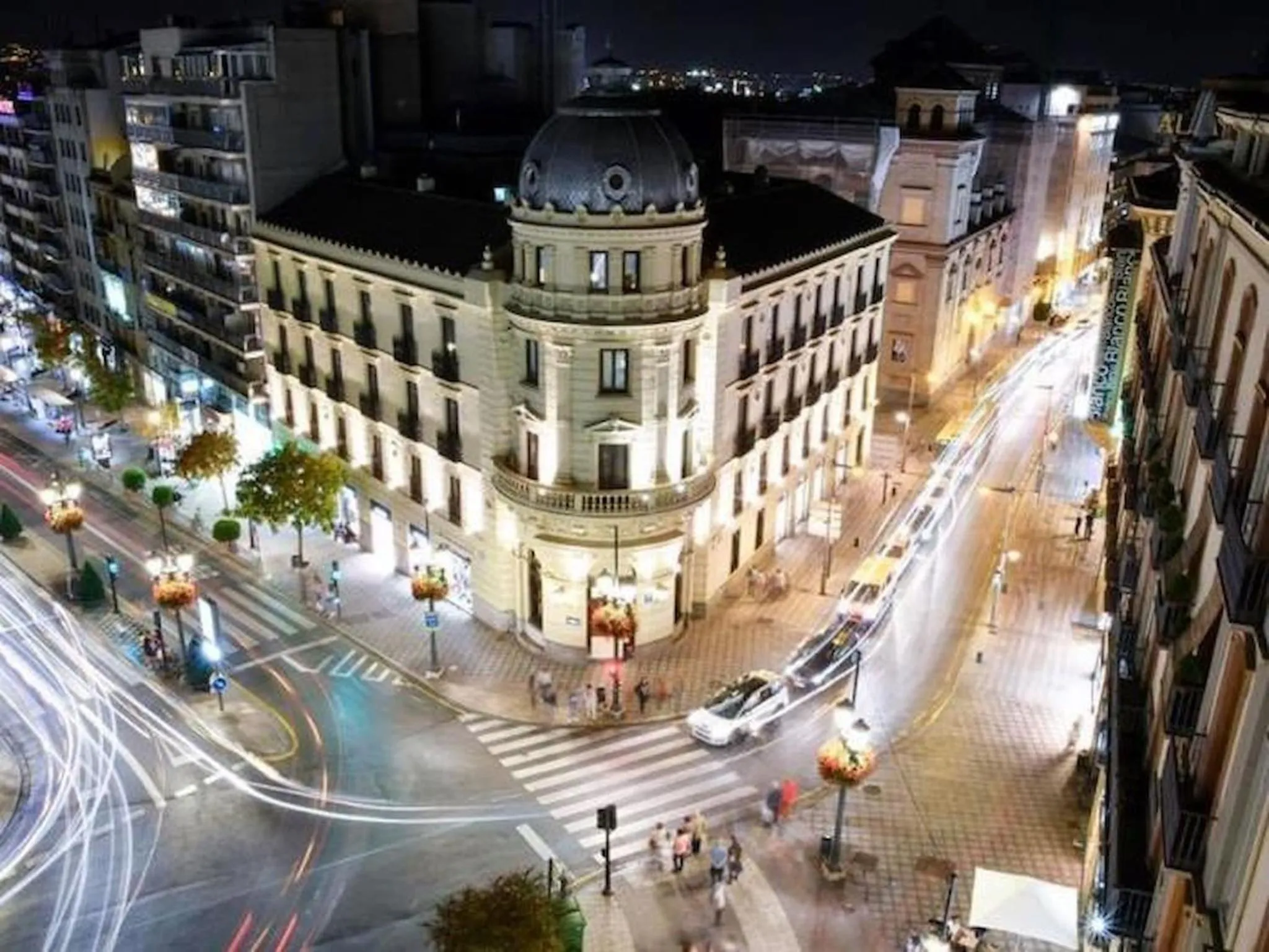 ChezmoiHomes Reyes Catolicos Penthouse