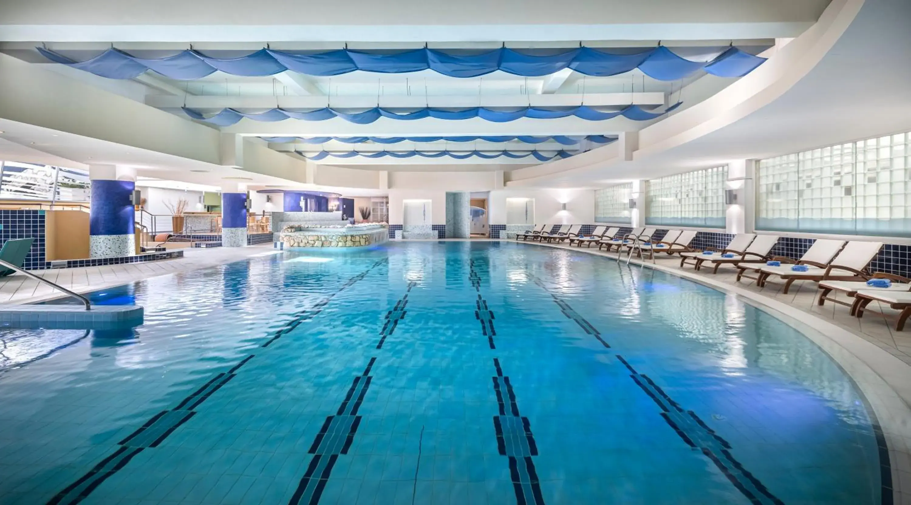 Swimming pool in Valamar Diamant Hotel Swimming pool in Valamar Diamant Hotel