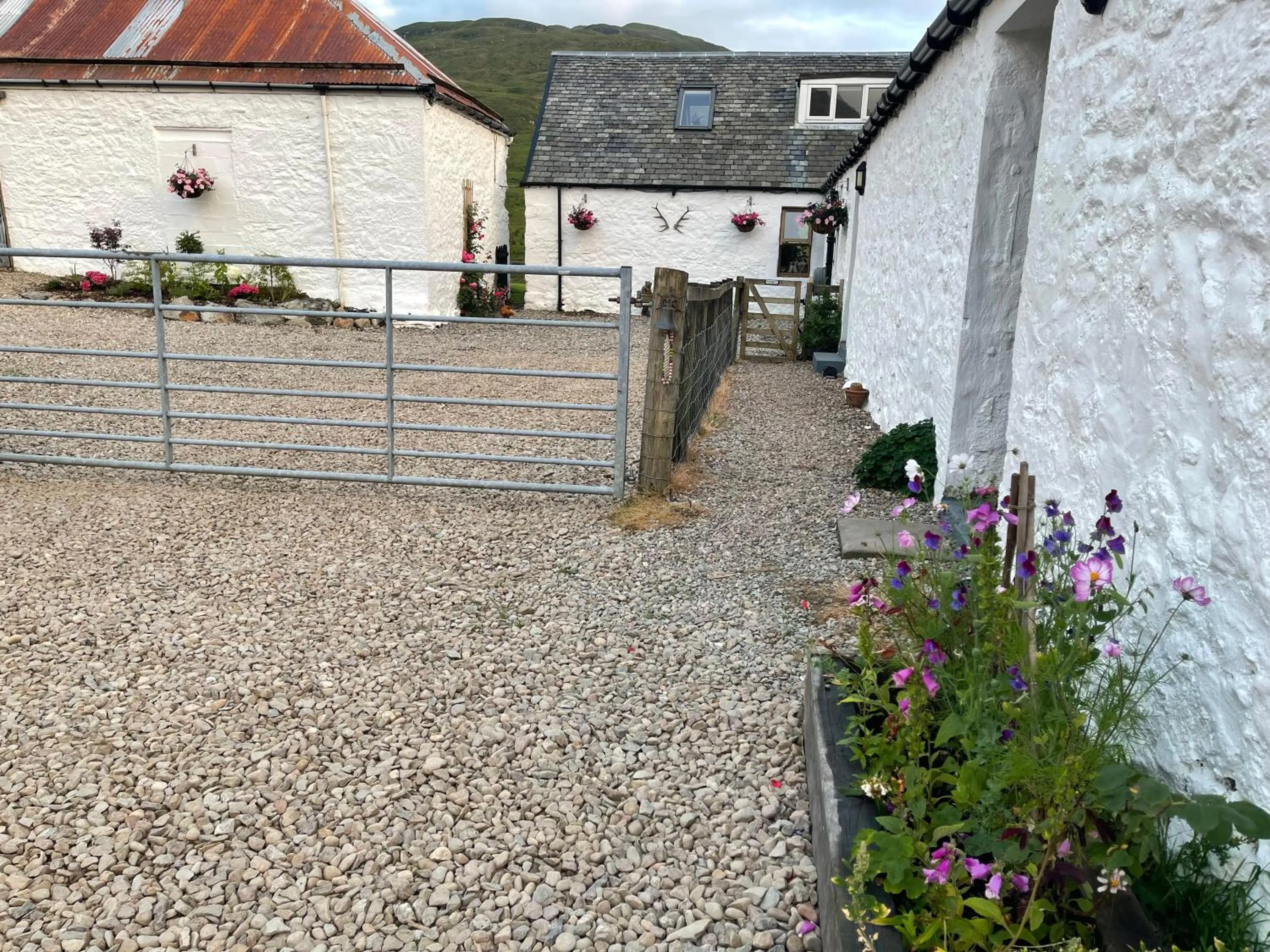 Garrison Farm with Hot Tub