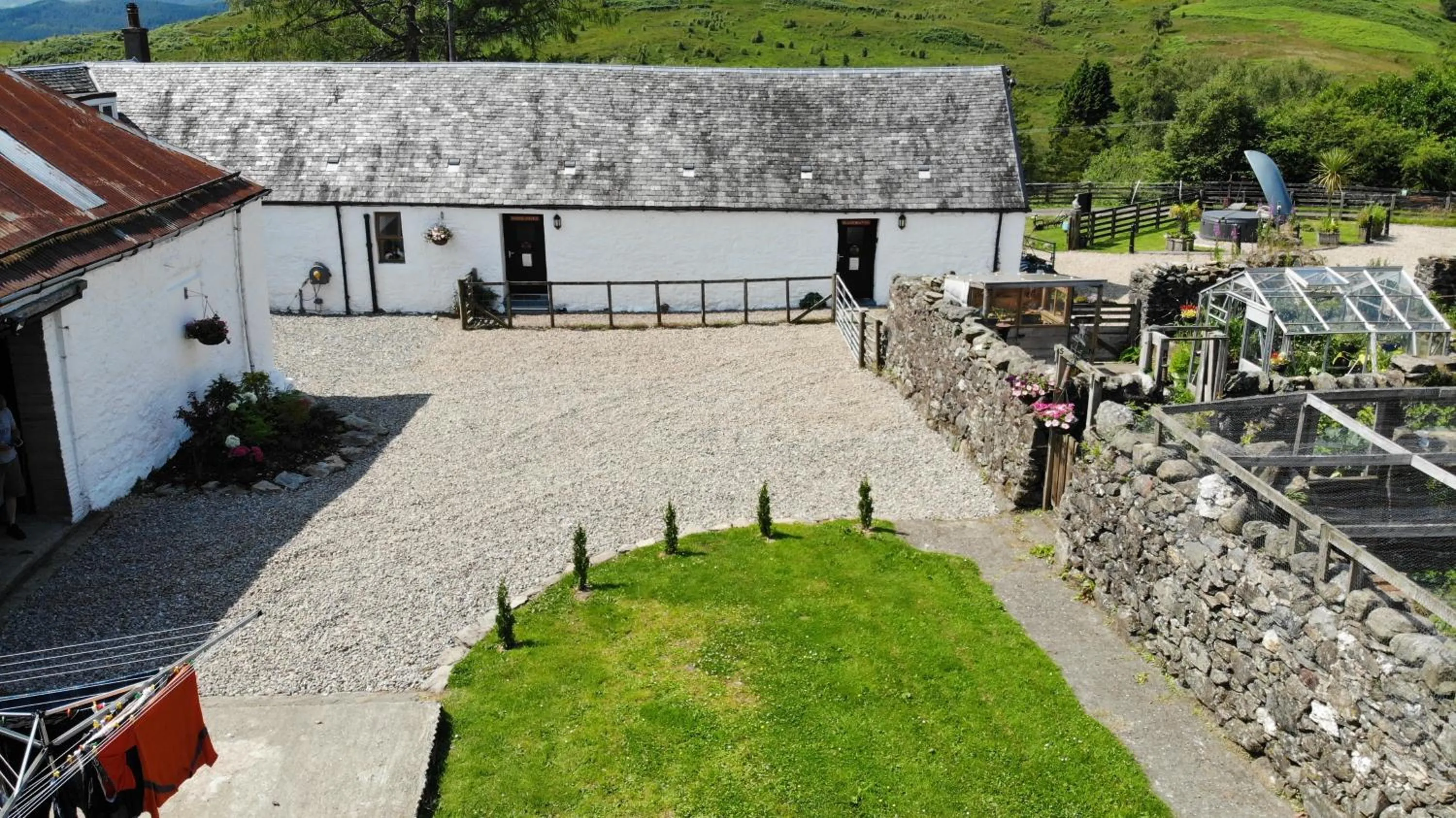 Garrison Farm with Hot Tub