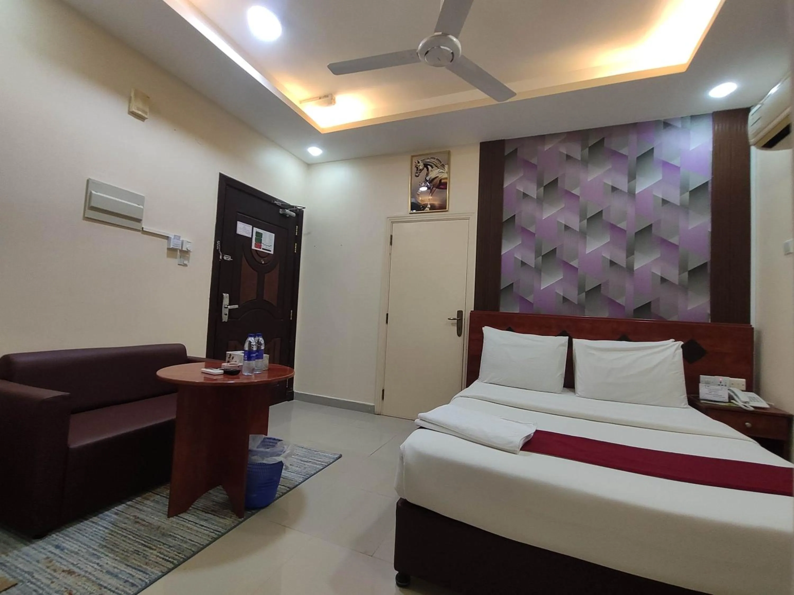 Bed in Al Nakheel Hotel Apartments