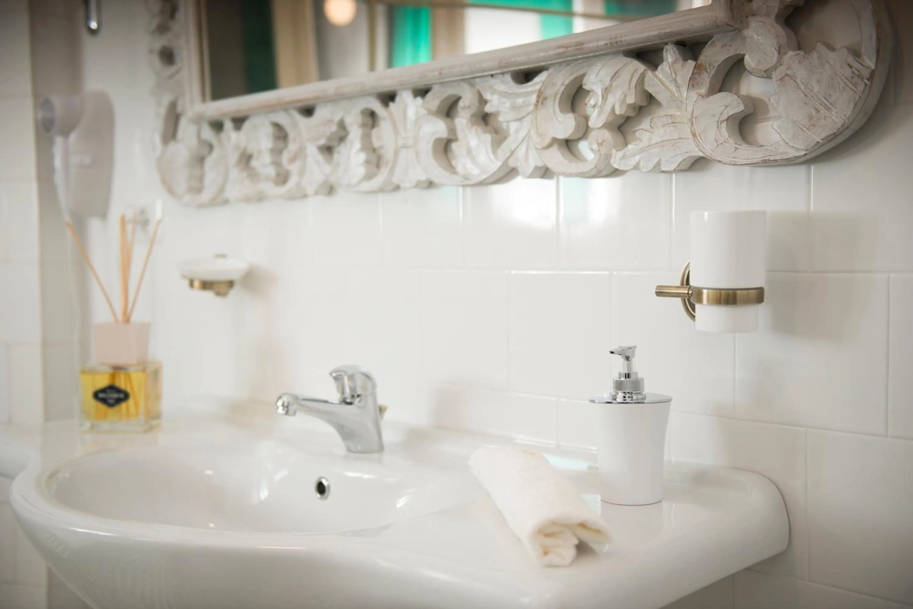 Bathroom in Dimora Cappuccini Guest House